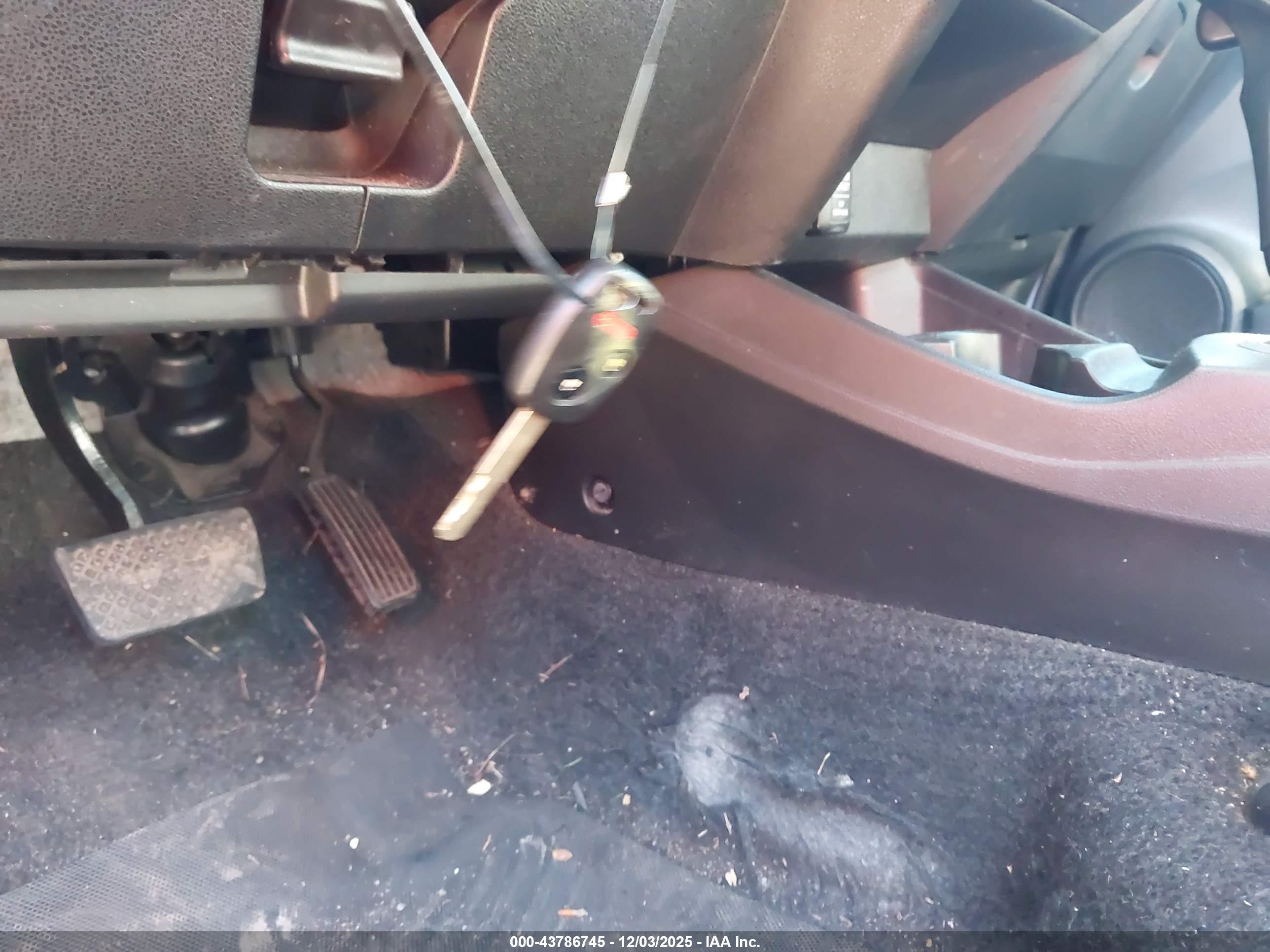 HONDA FIT image 11