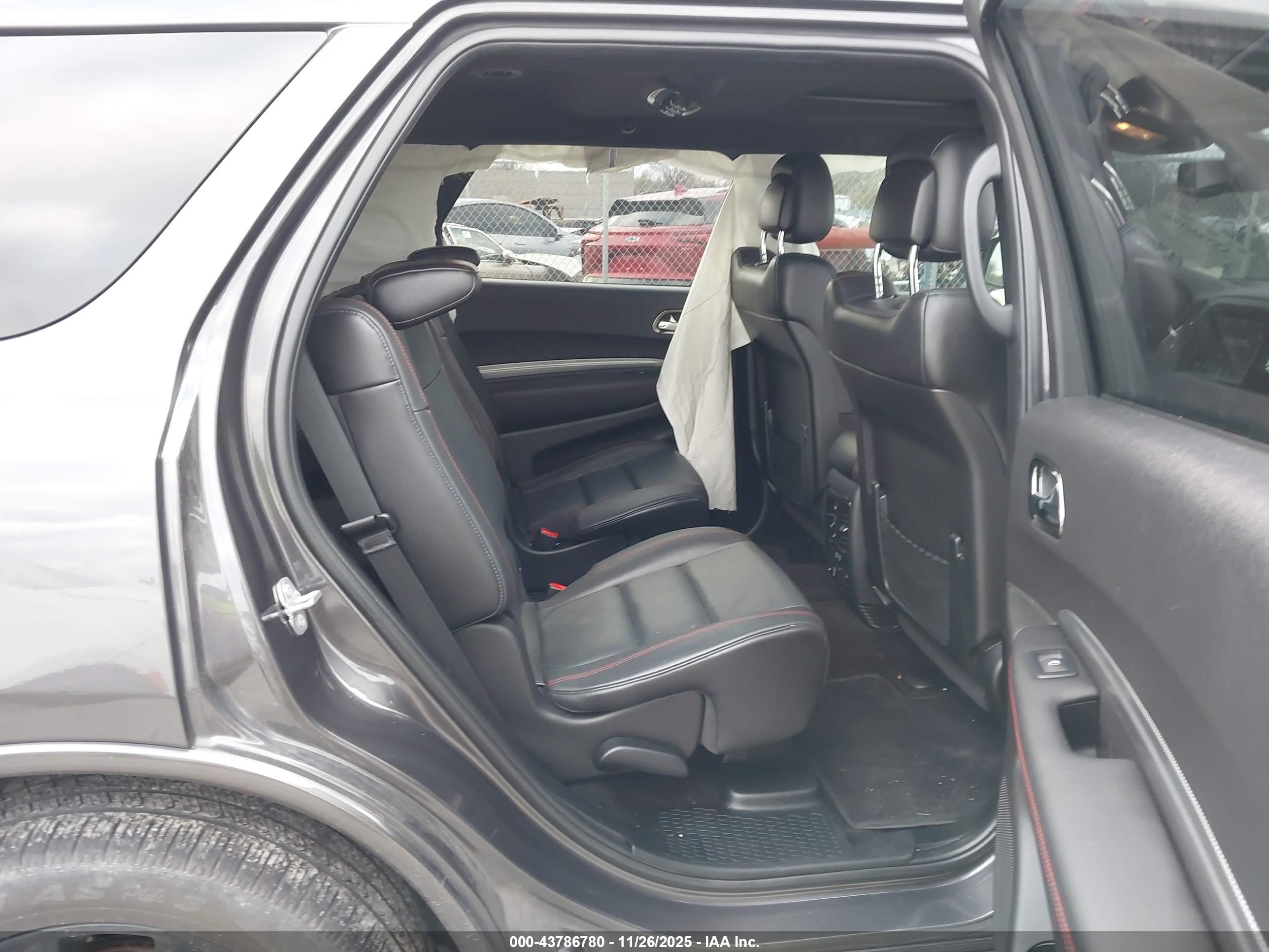 DODGE DURANGO image 8
