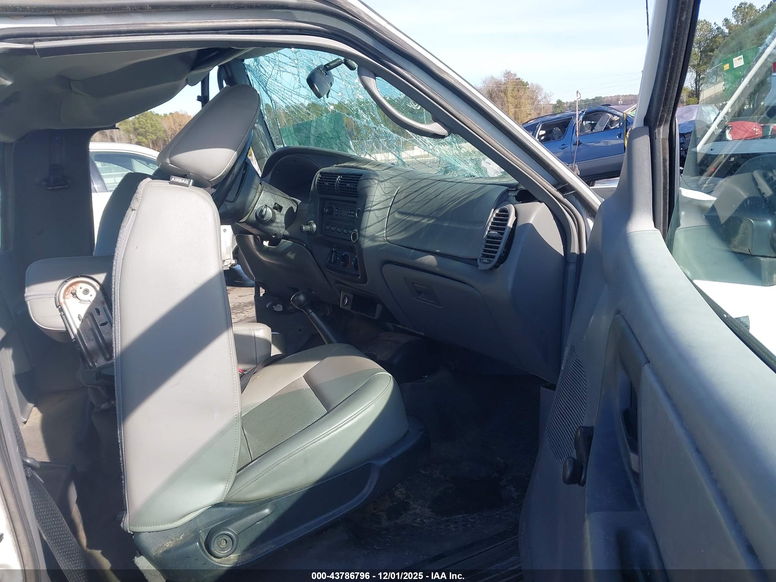 FORD RANGER image 5