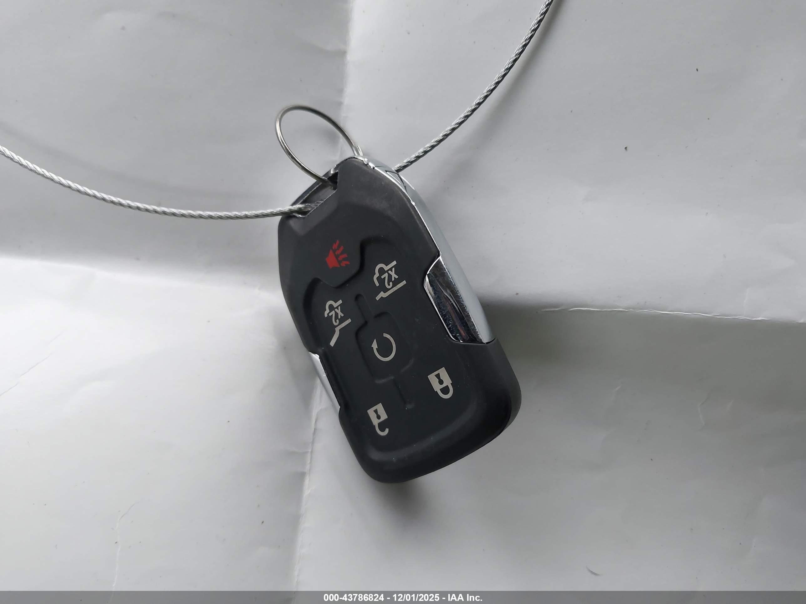 GMC YUKON image 11