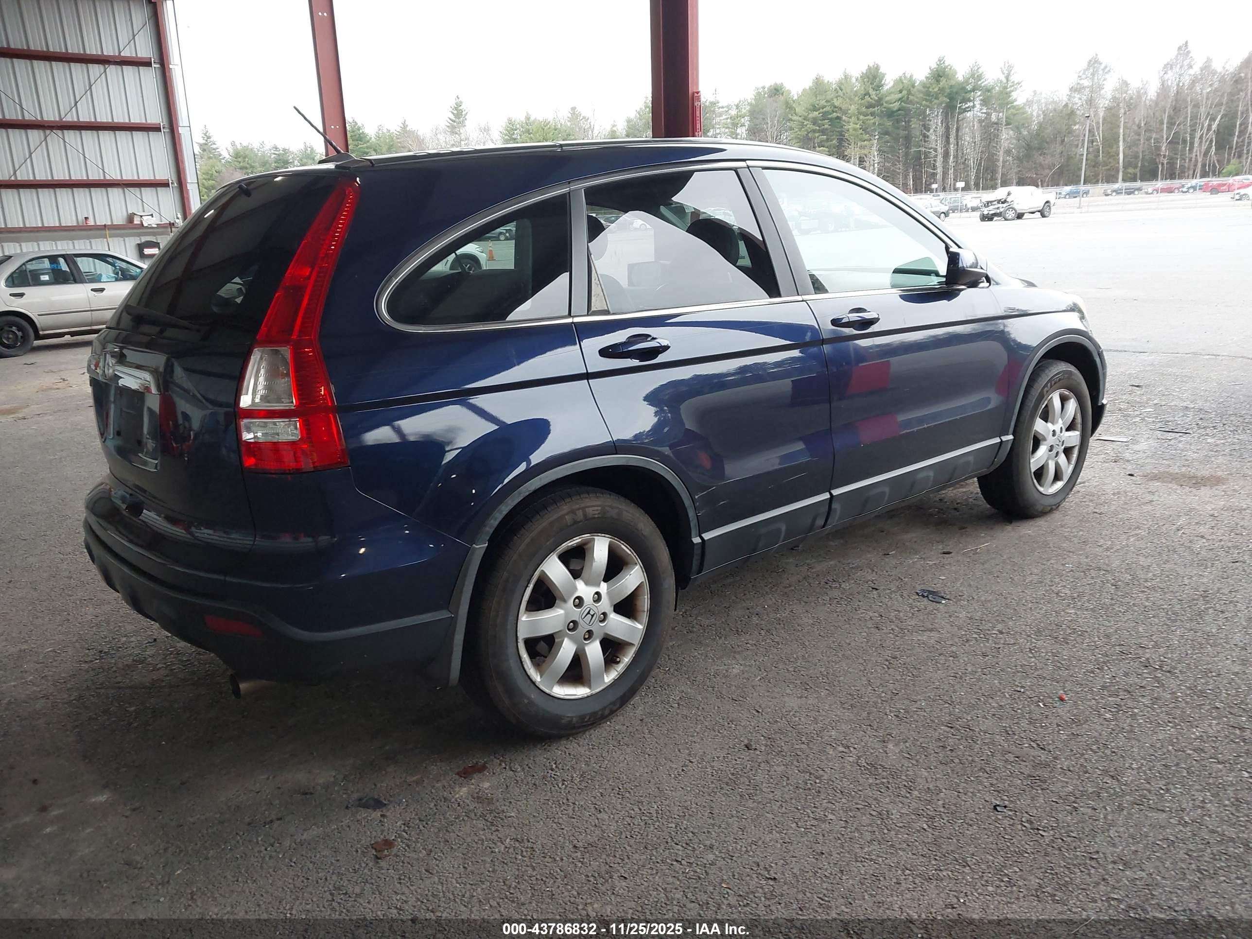 HONDA CR-V image 4