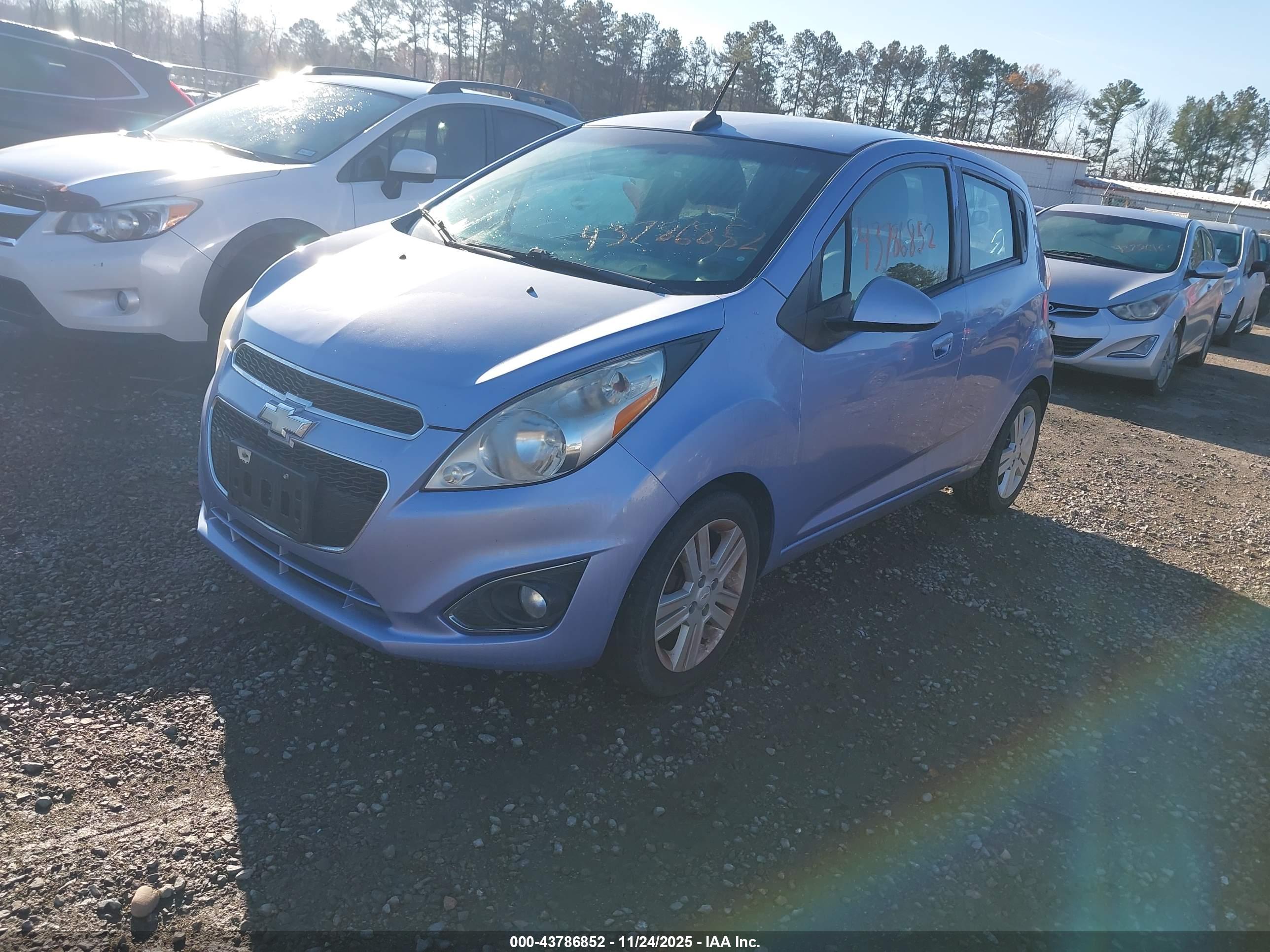 CHEVROLET SPARK image 2