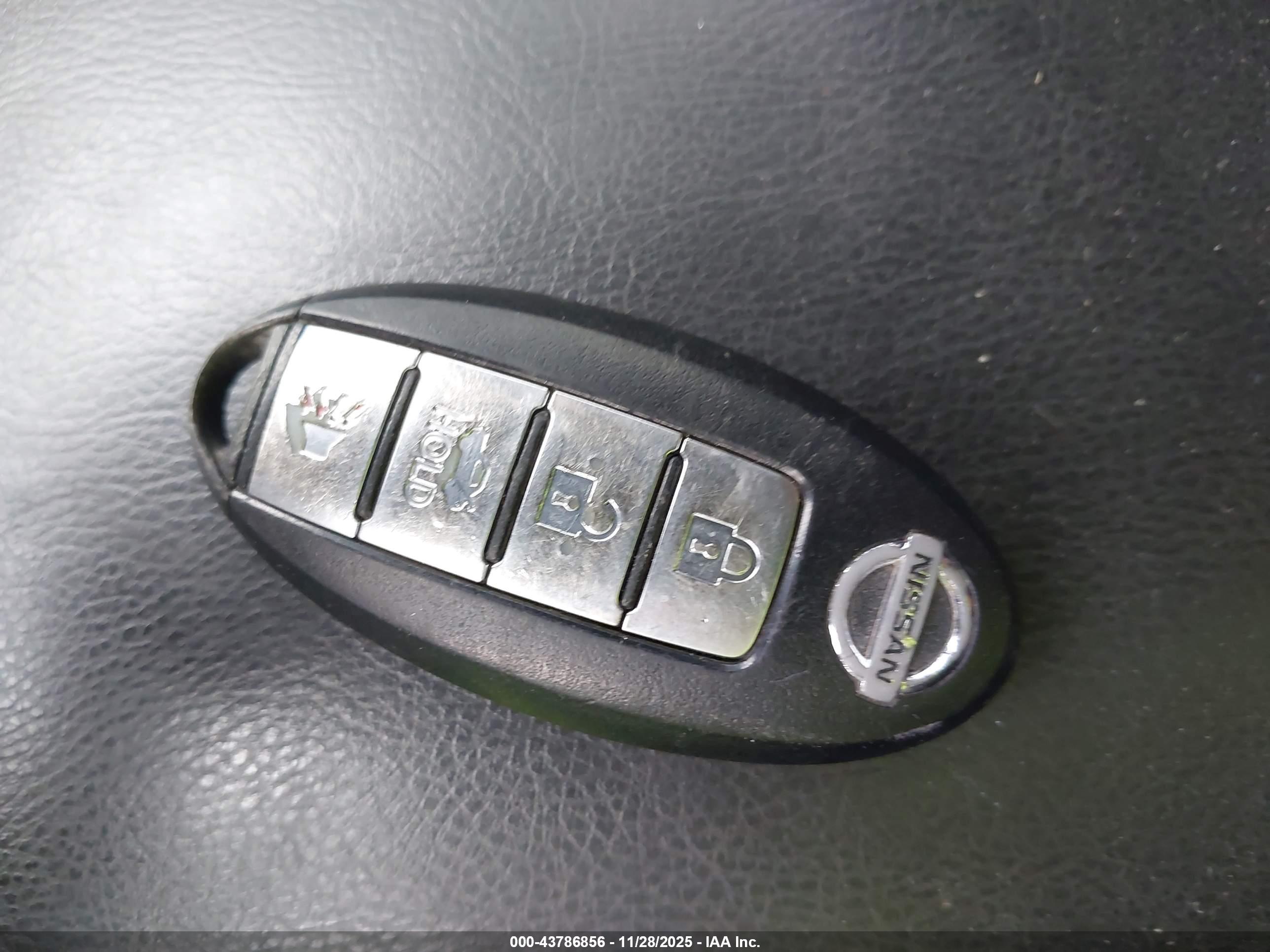 NISSAN SENTRA image 11