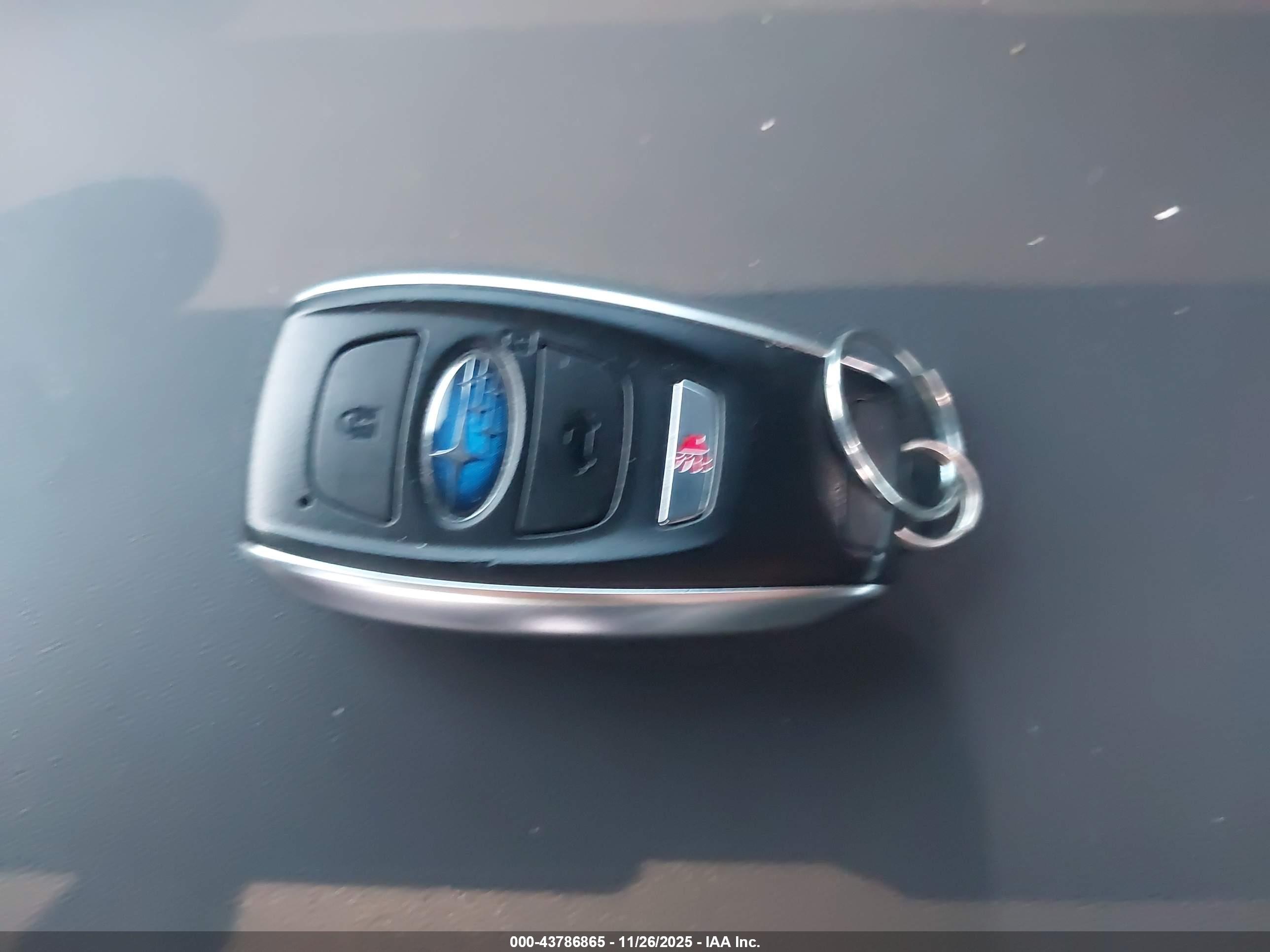 SUBARU LEGACY image 11
