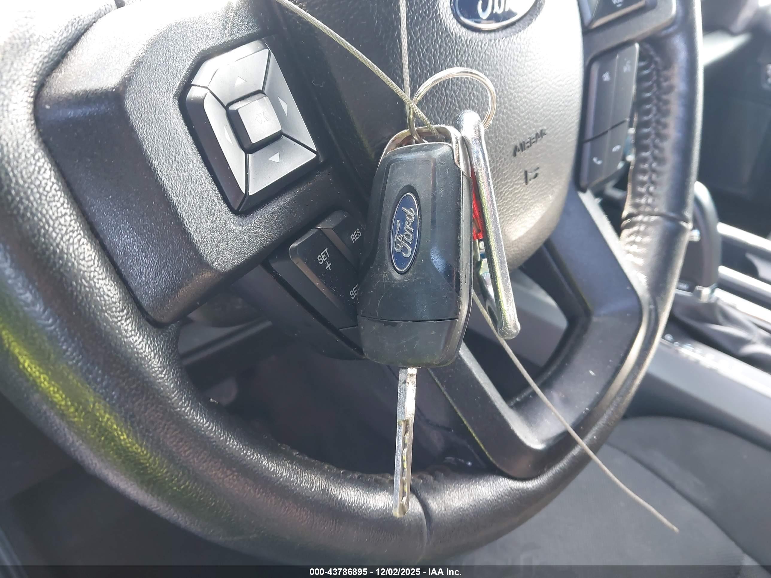 FORD F-150 image 11