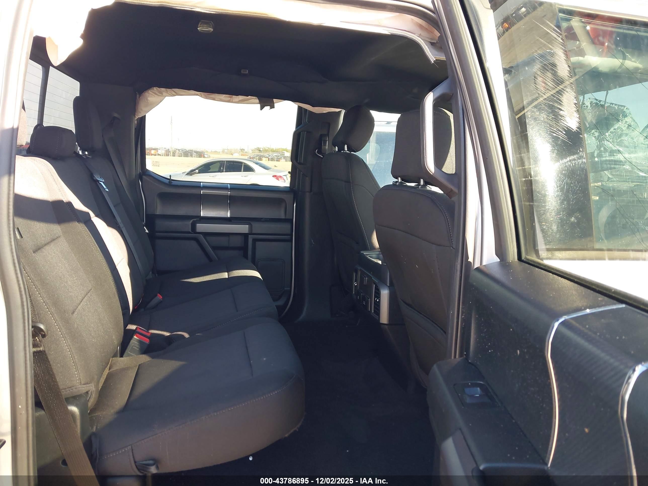 FORD F-150 image 8