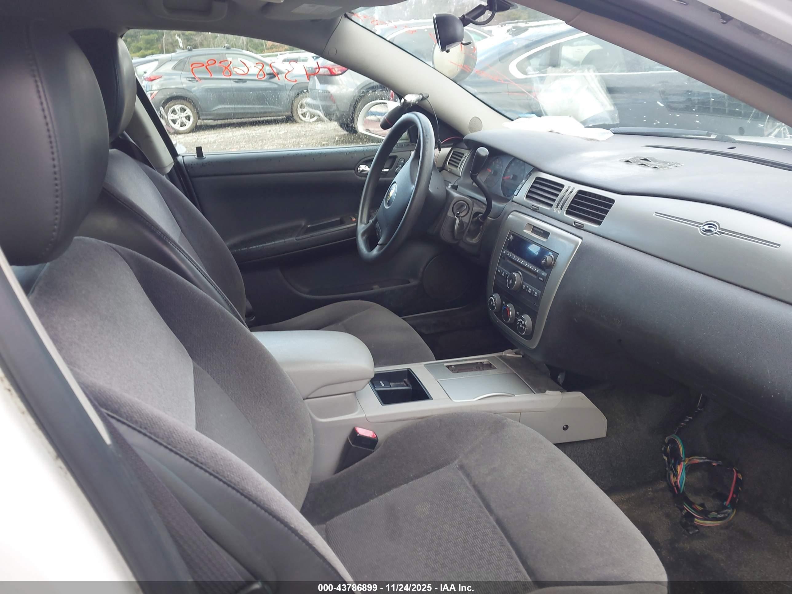 CHEVROLET IMPALA image 5