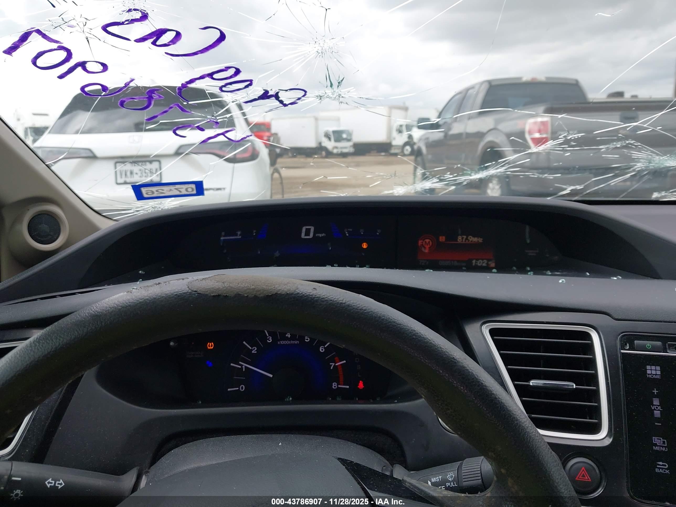 HONDA CIVIC image 7