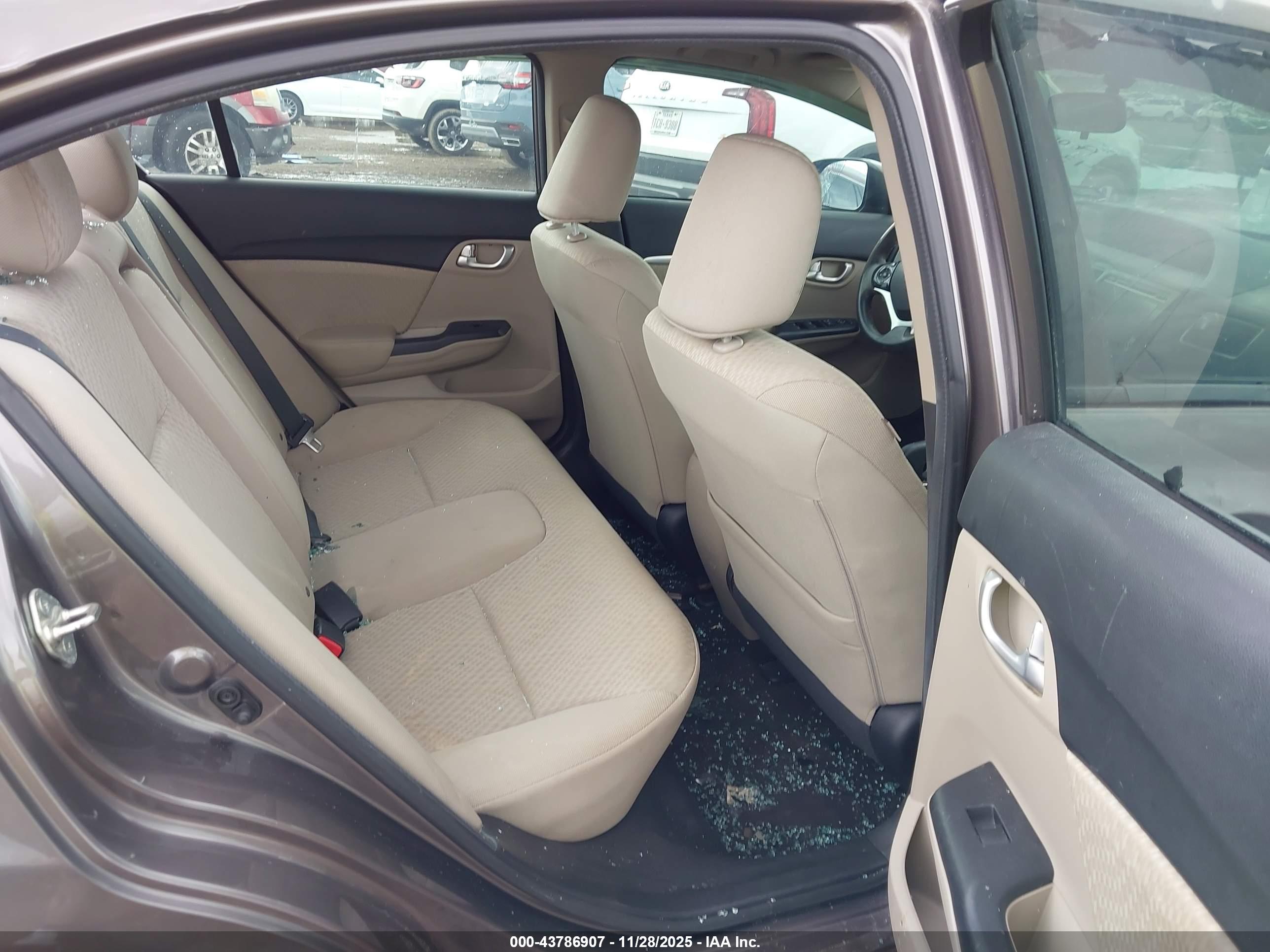 HONDA CIVIC image 8