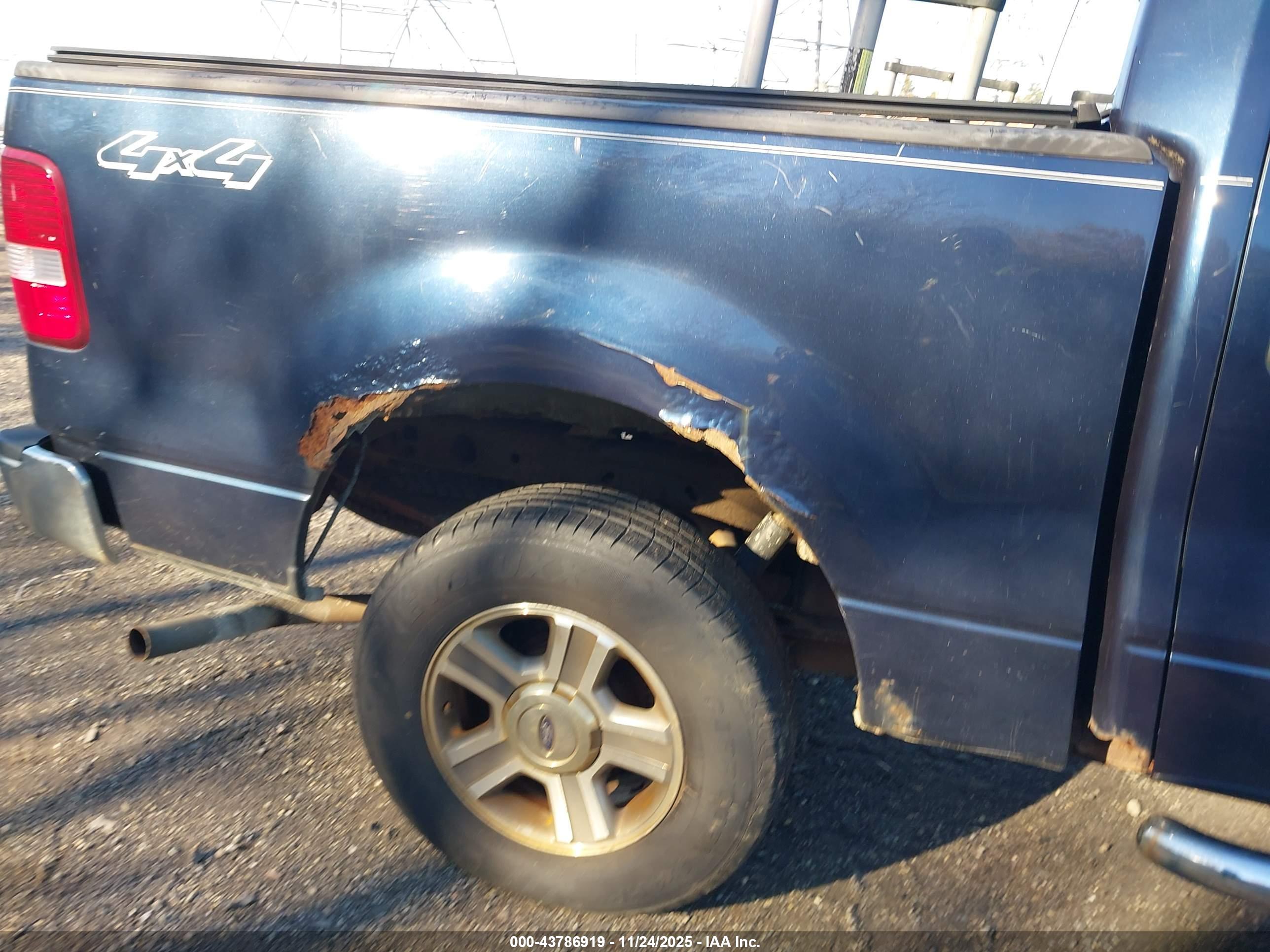 FORD F-150 image 6