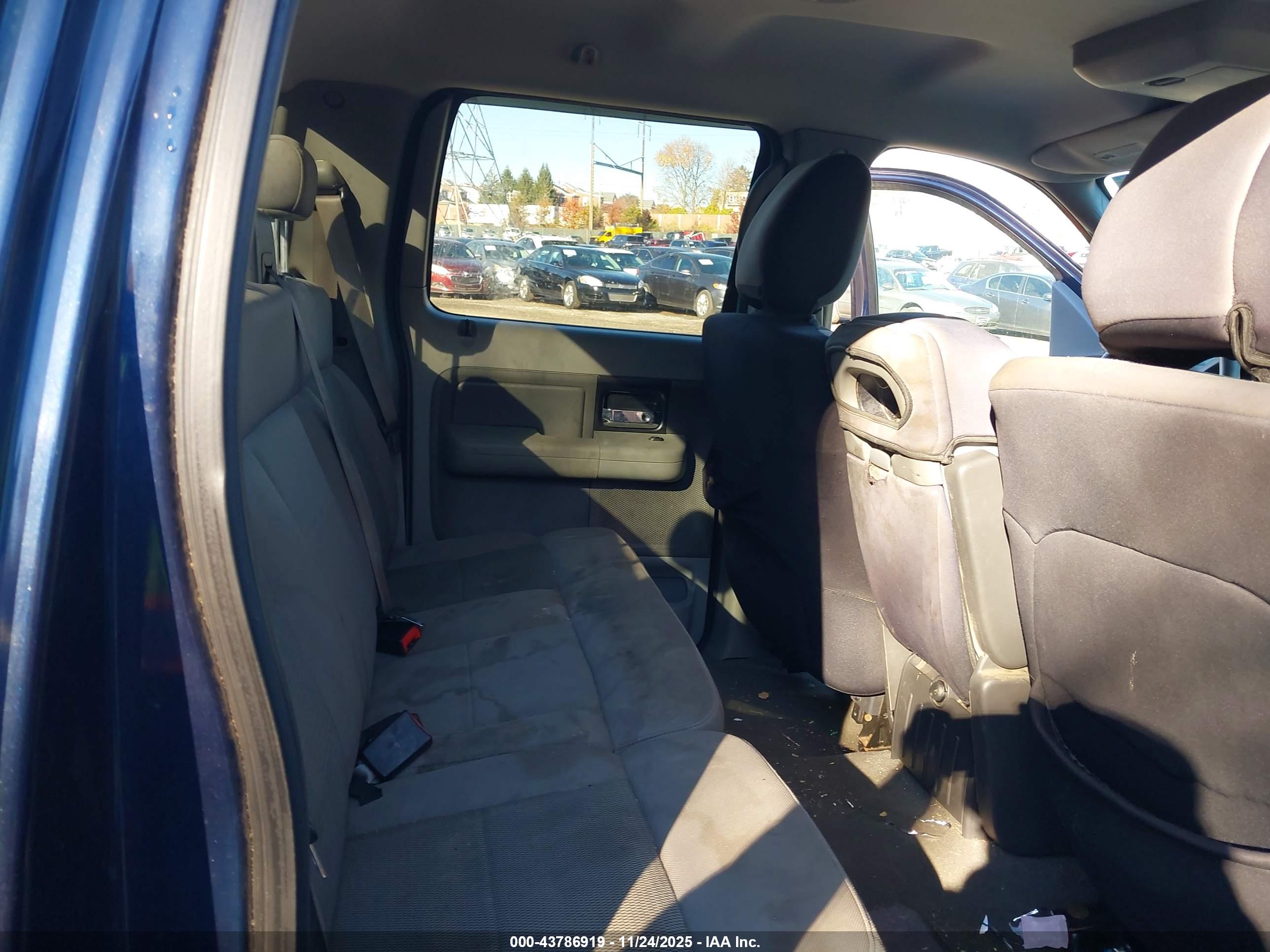 FORD F-150 image 8