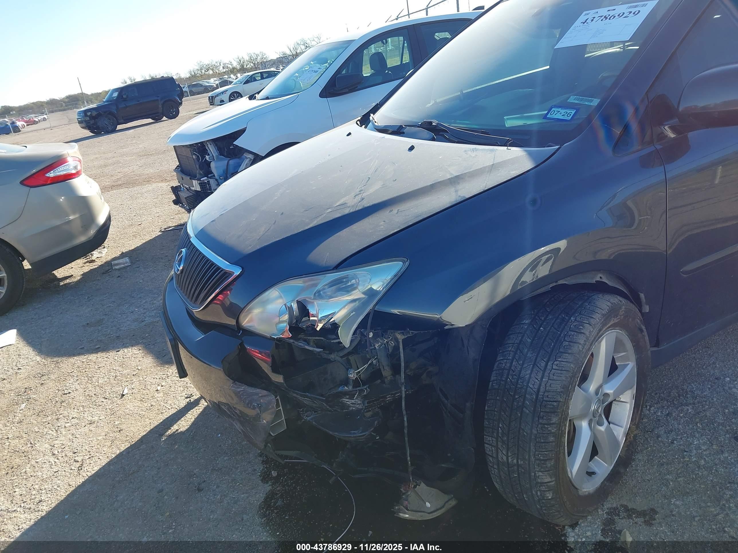 LEXUS RX image 6