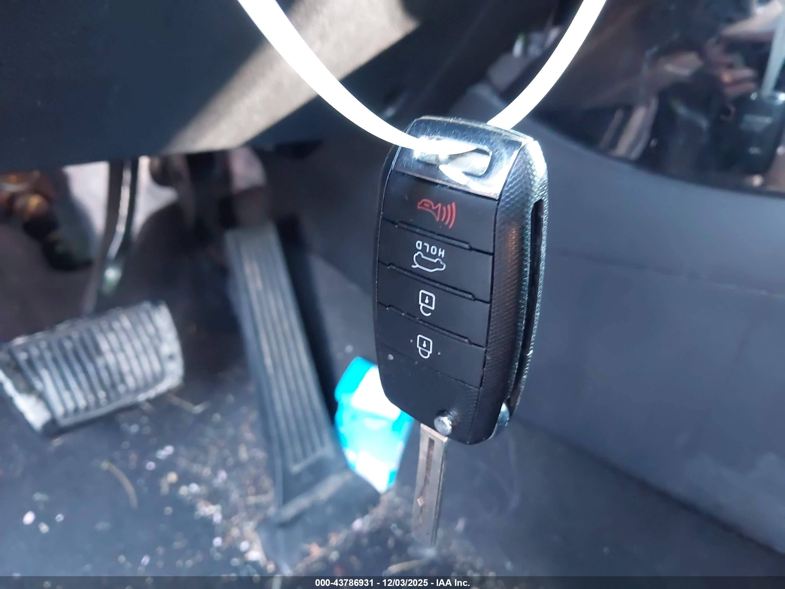 KIA SOUL image 11