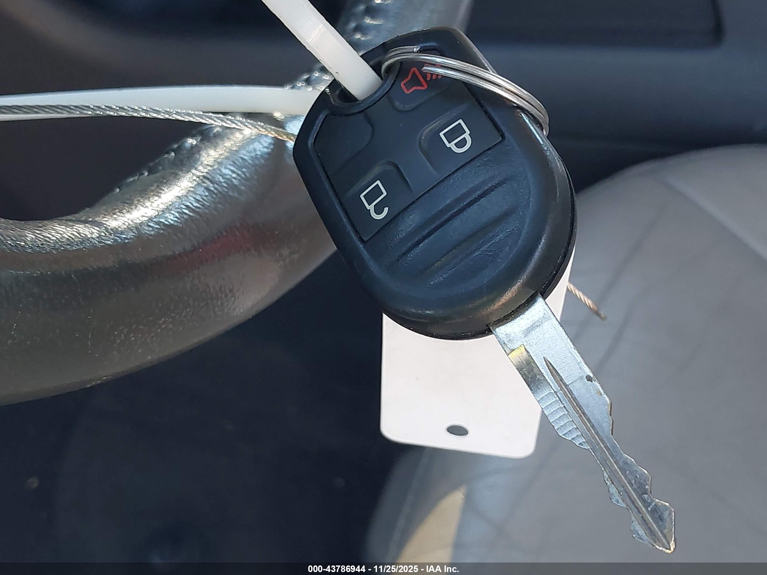 FORD EDGE image 11