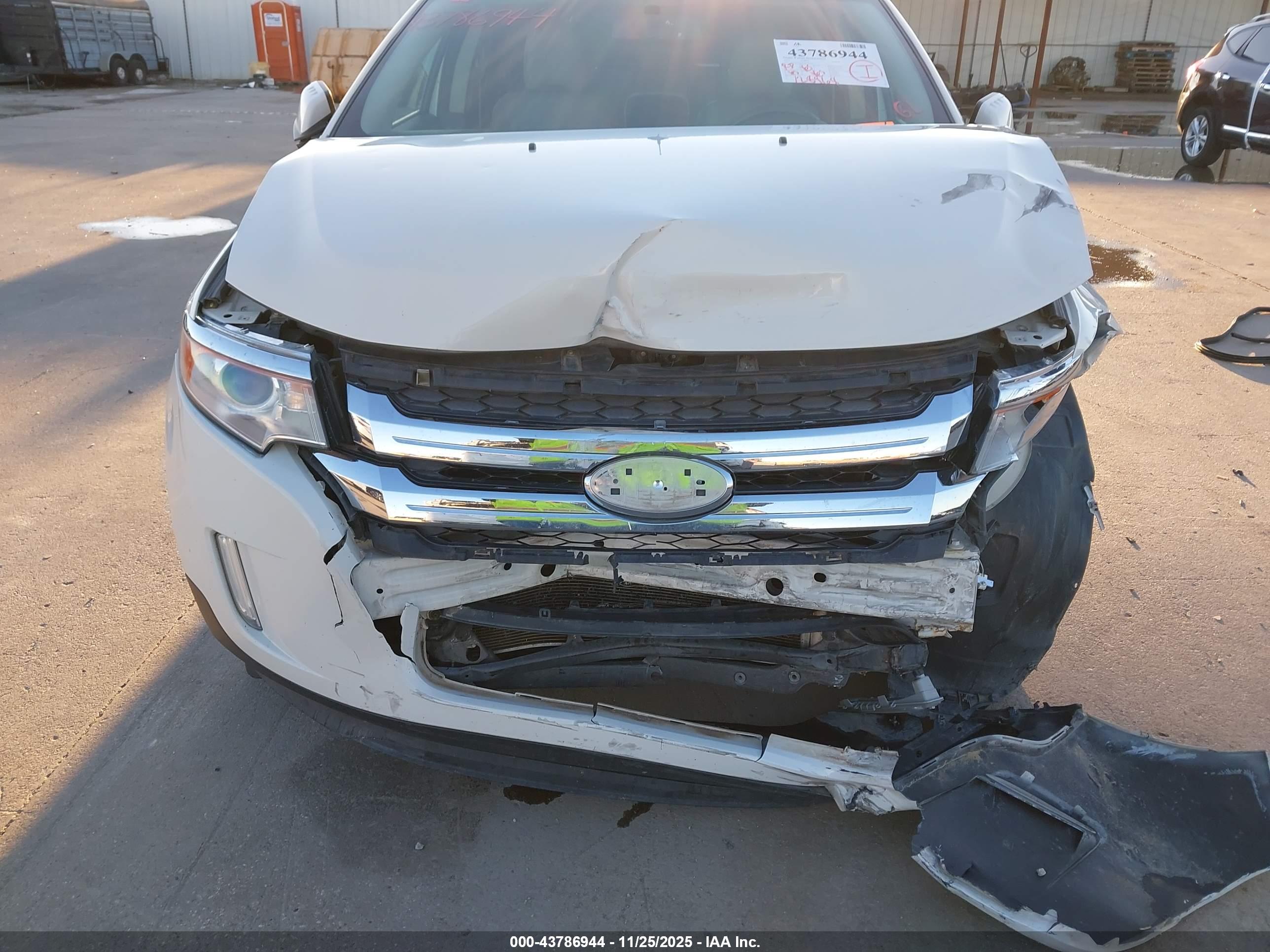 FORD EDGE image 6