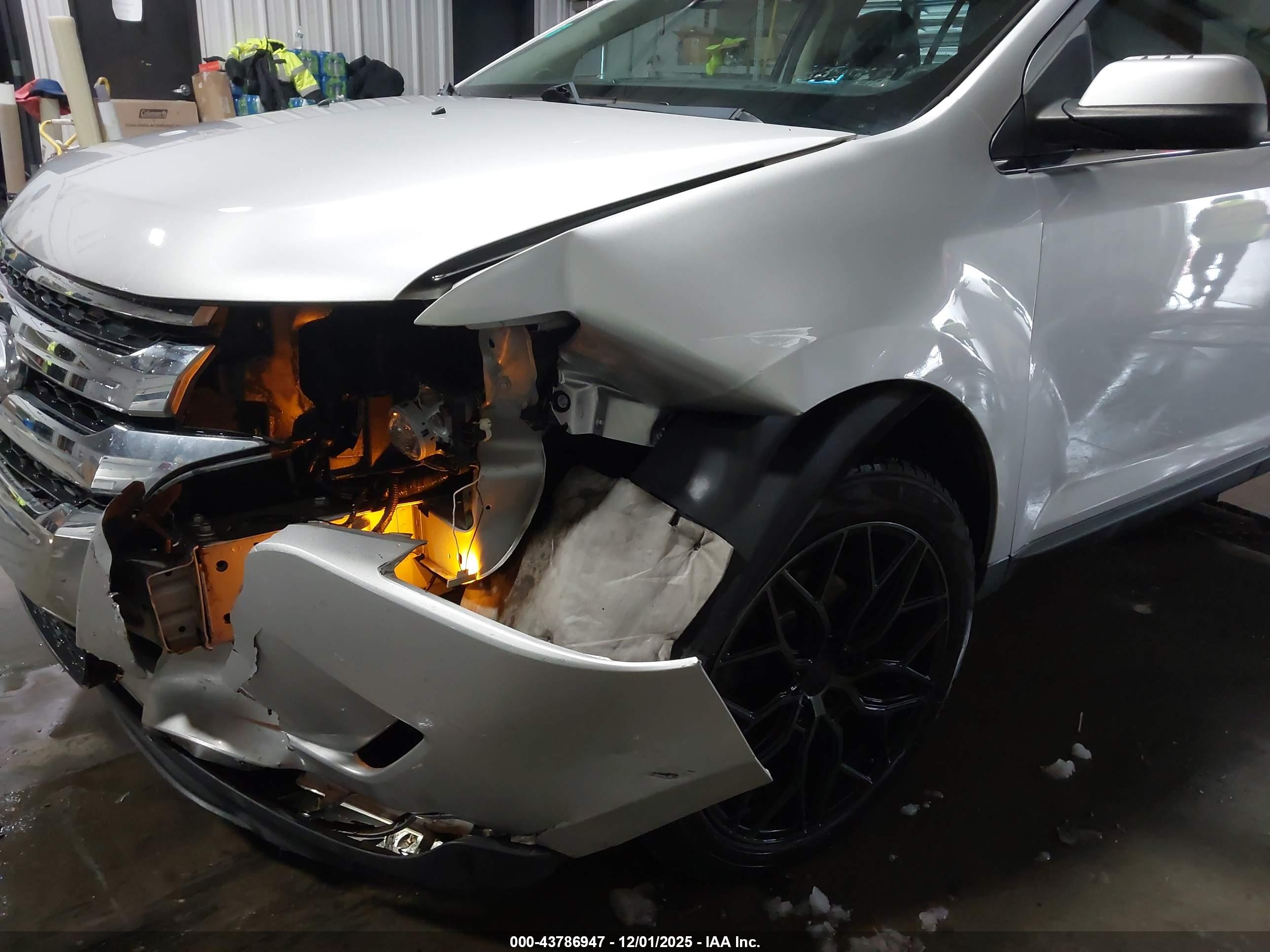 FORD EDGE image 6