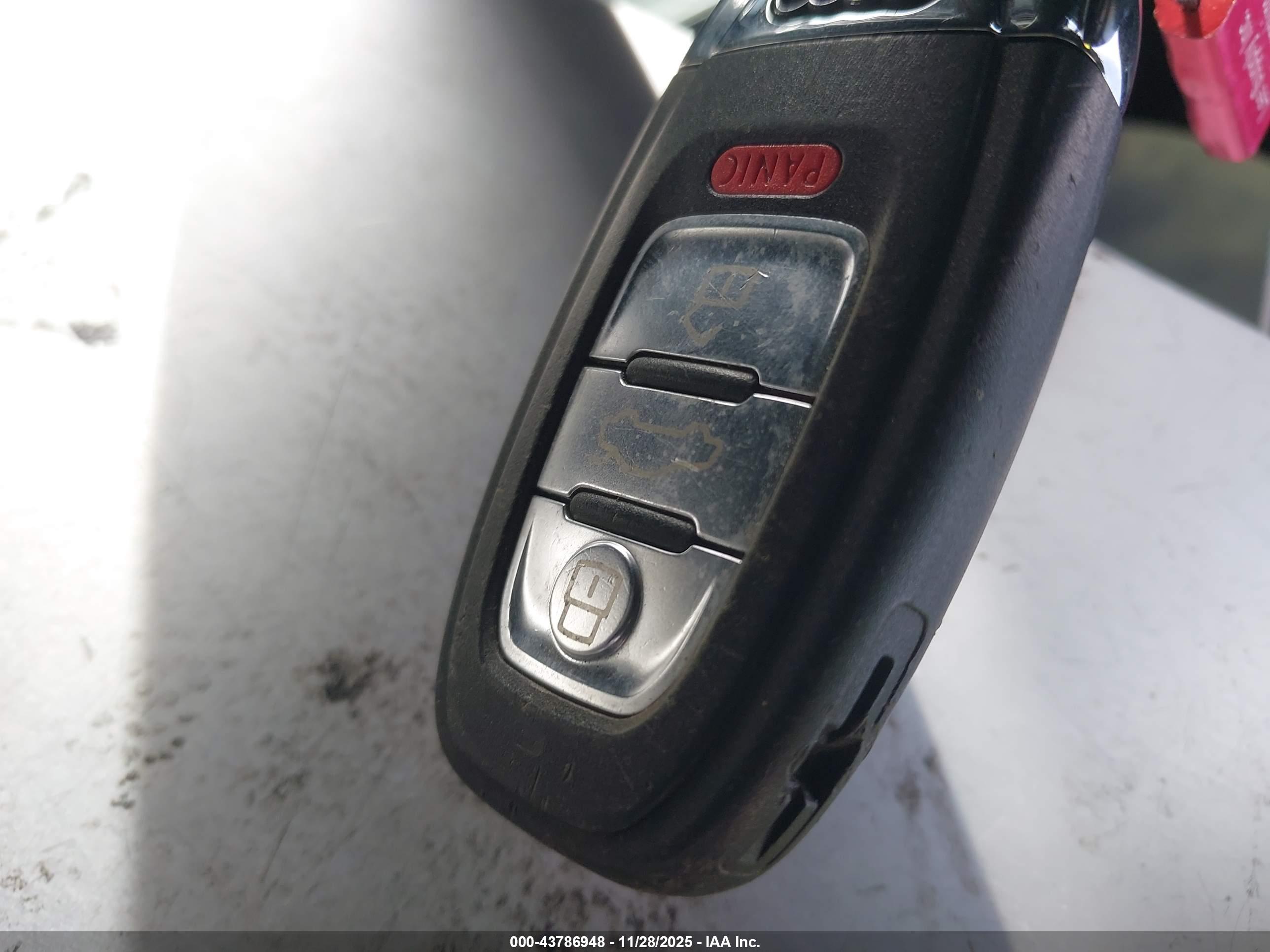 AUDI A6 image 11