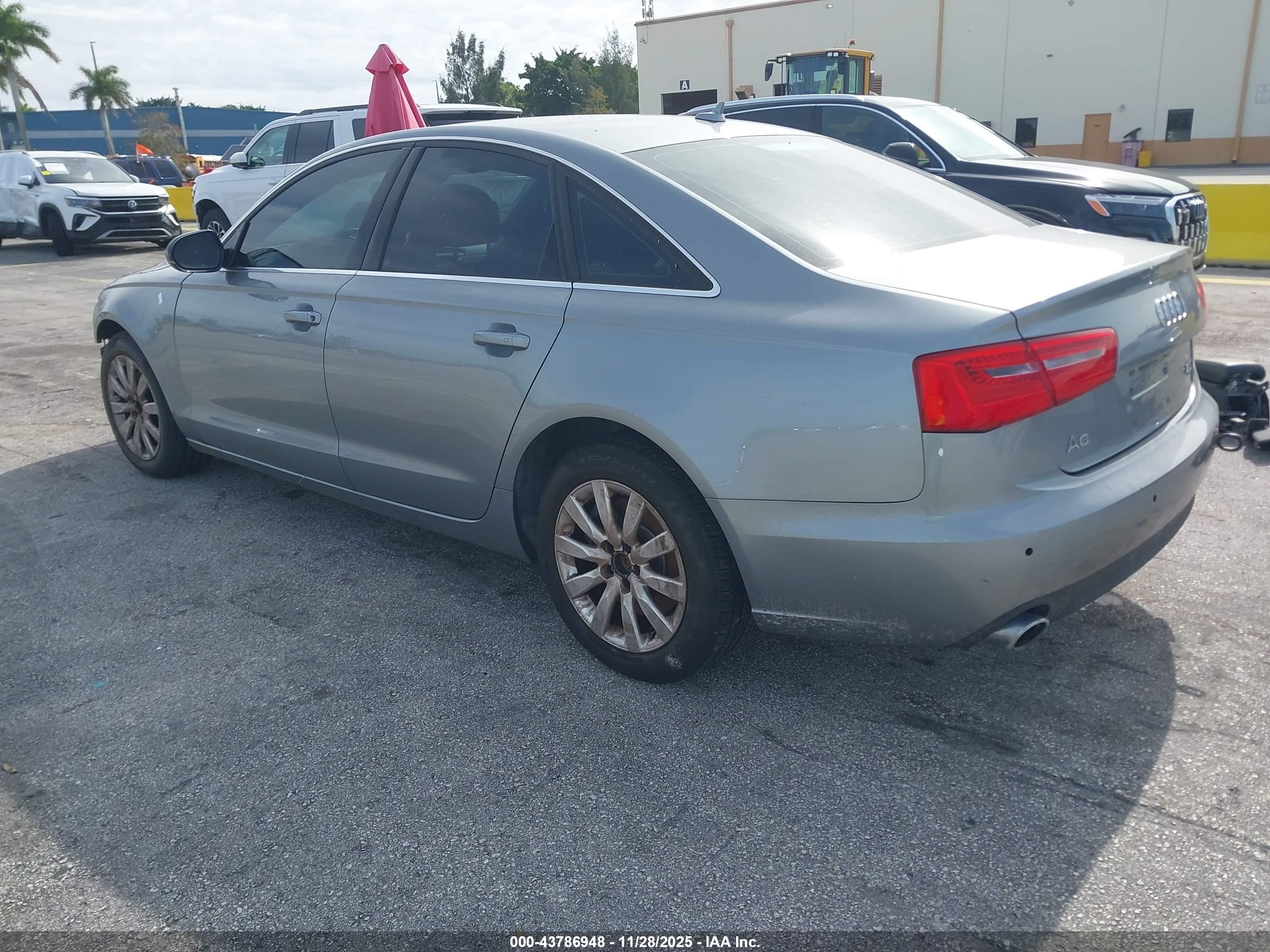 AUDI A6 image 3
