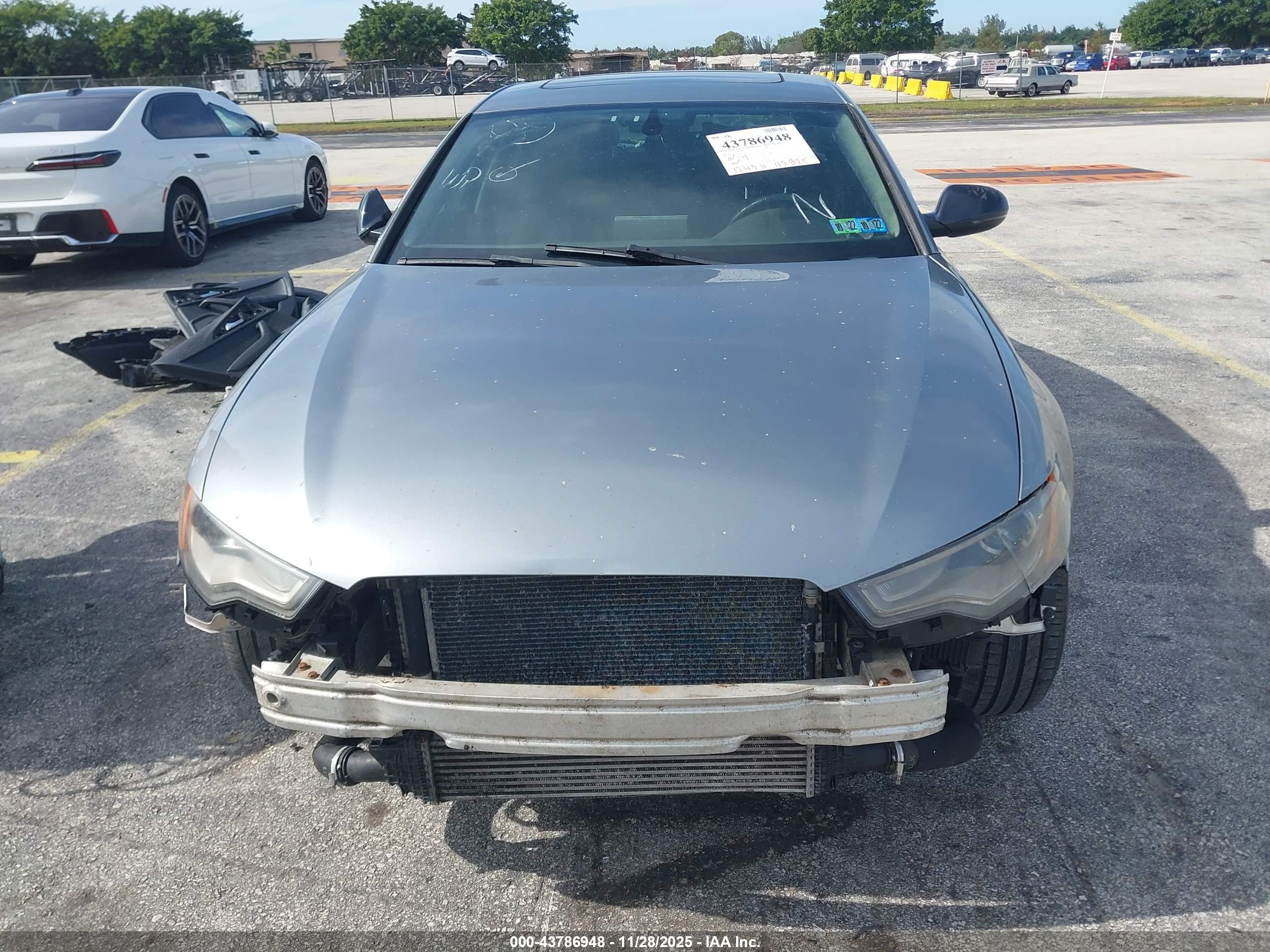 AUDI A6 image 6