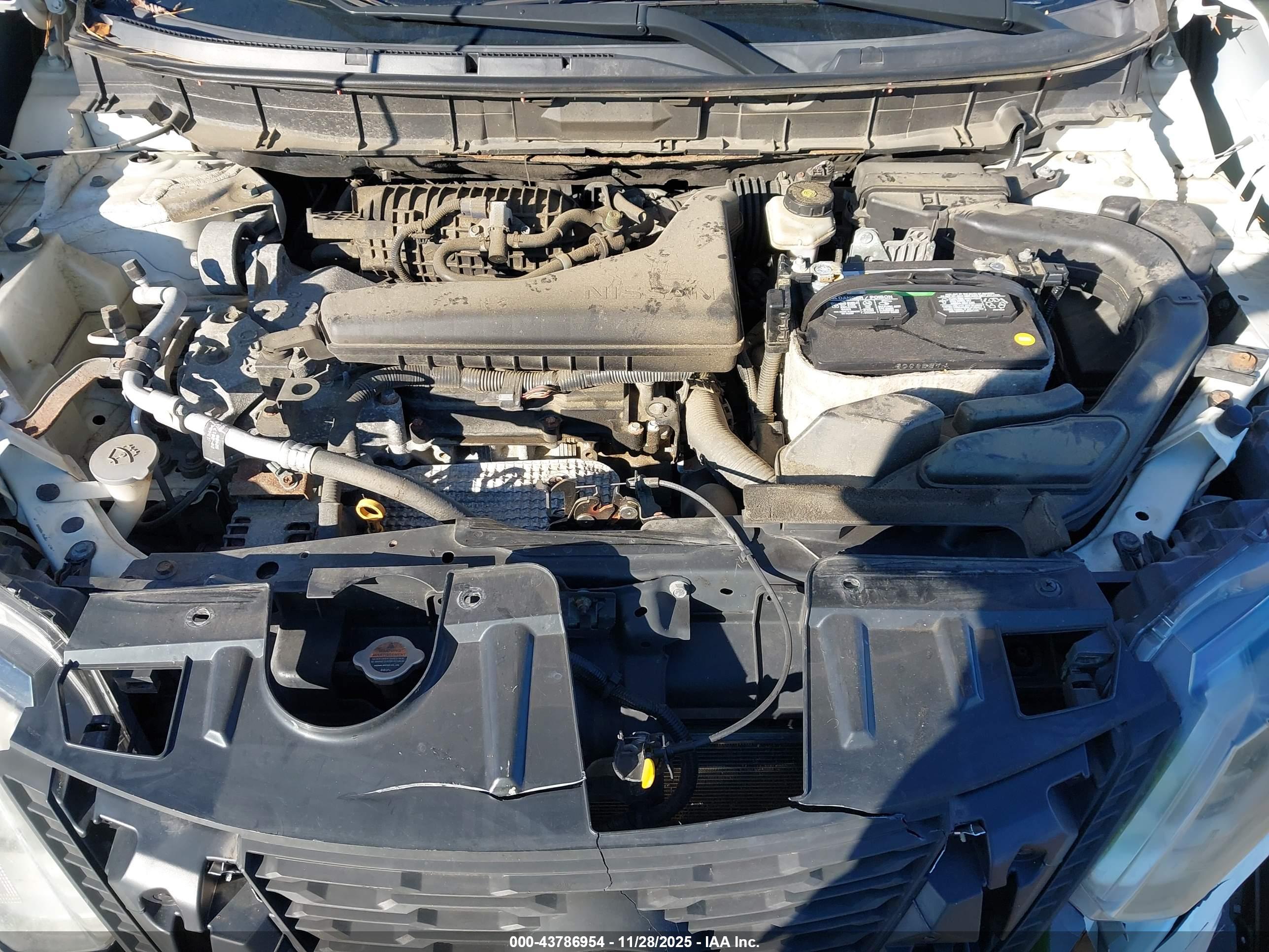 NISSAN ROGUE image 10