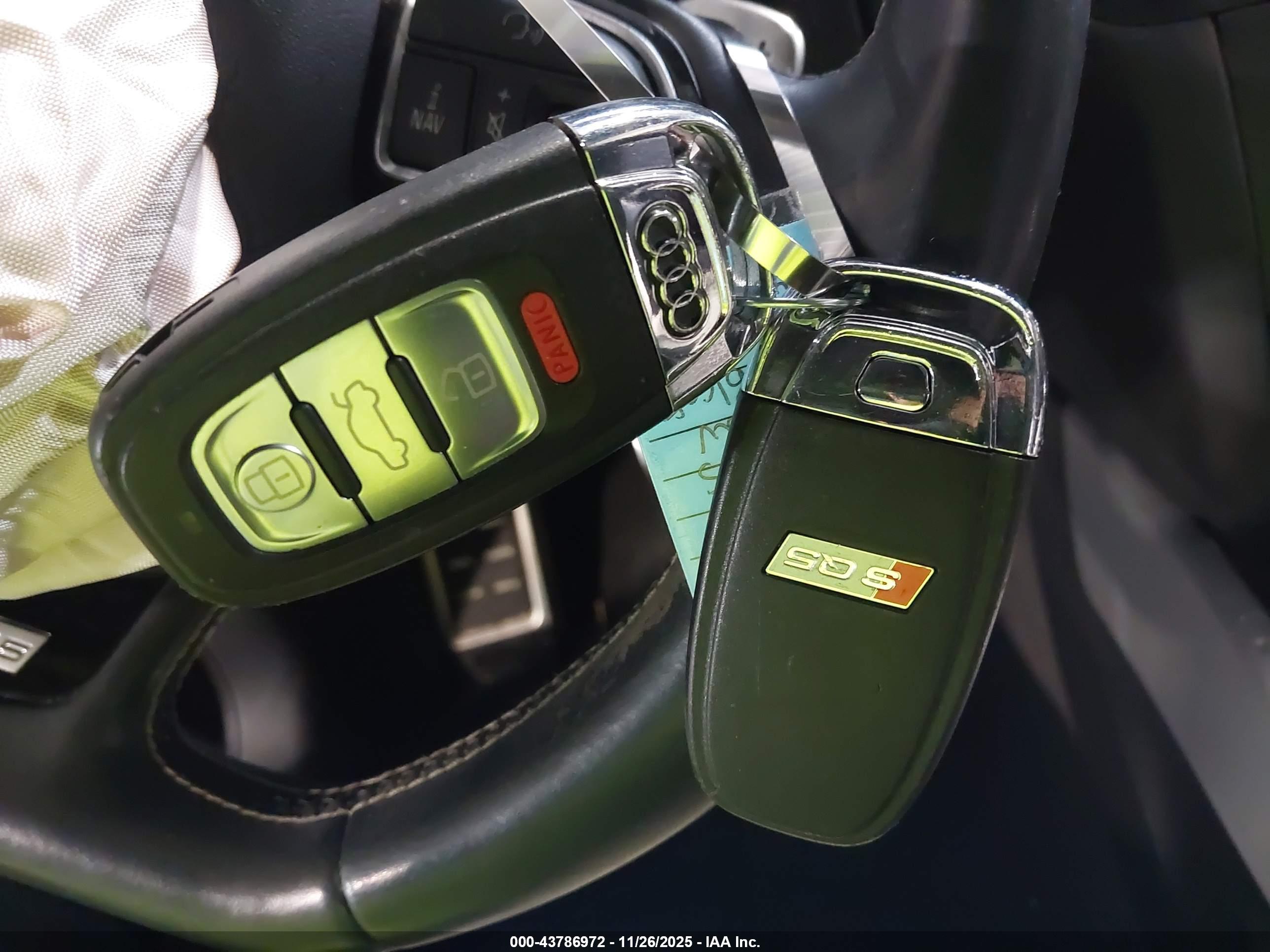 AUDI SQ5 image 11