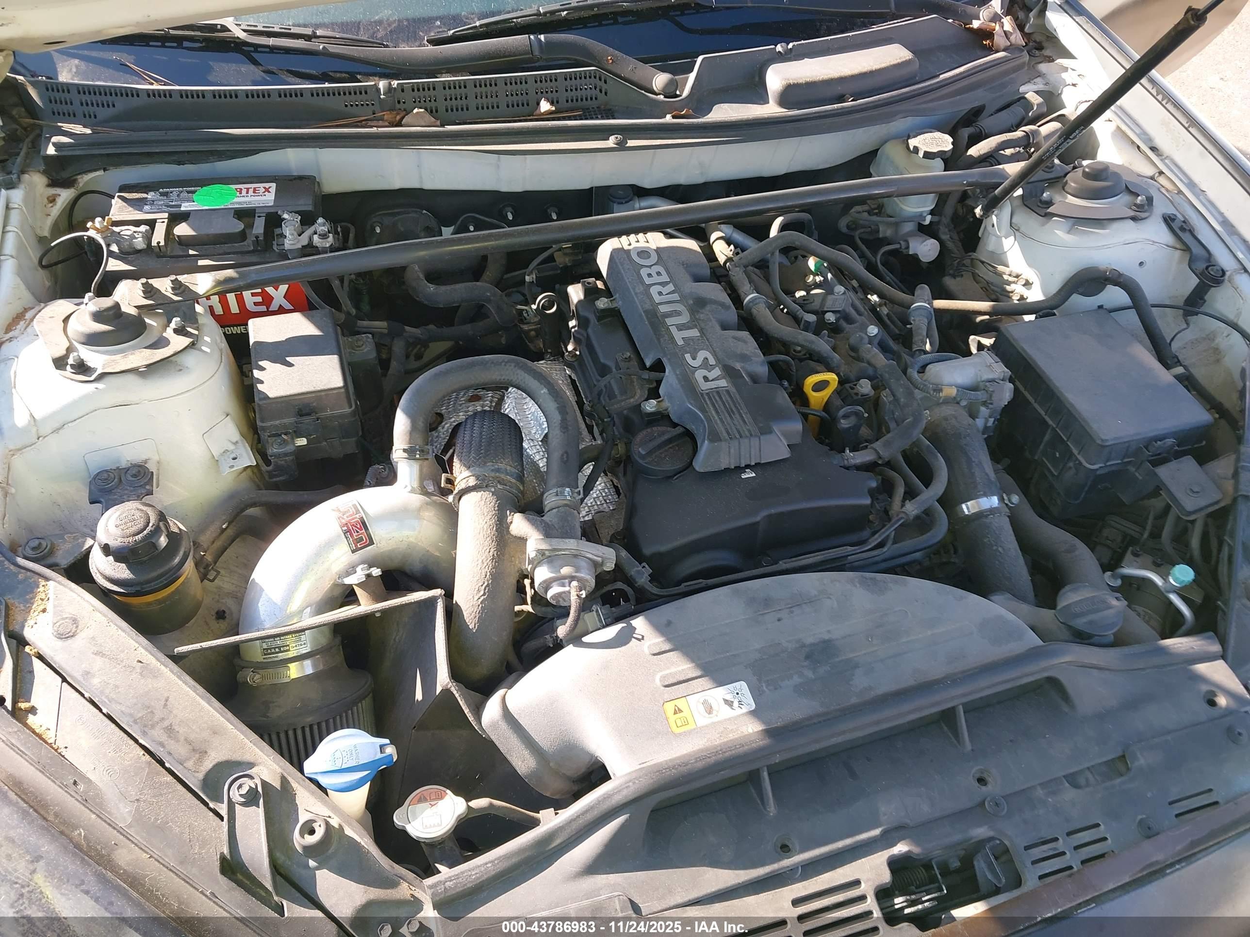 HYUNDAI GENESIS image 10