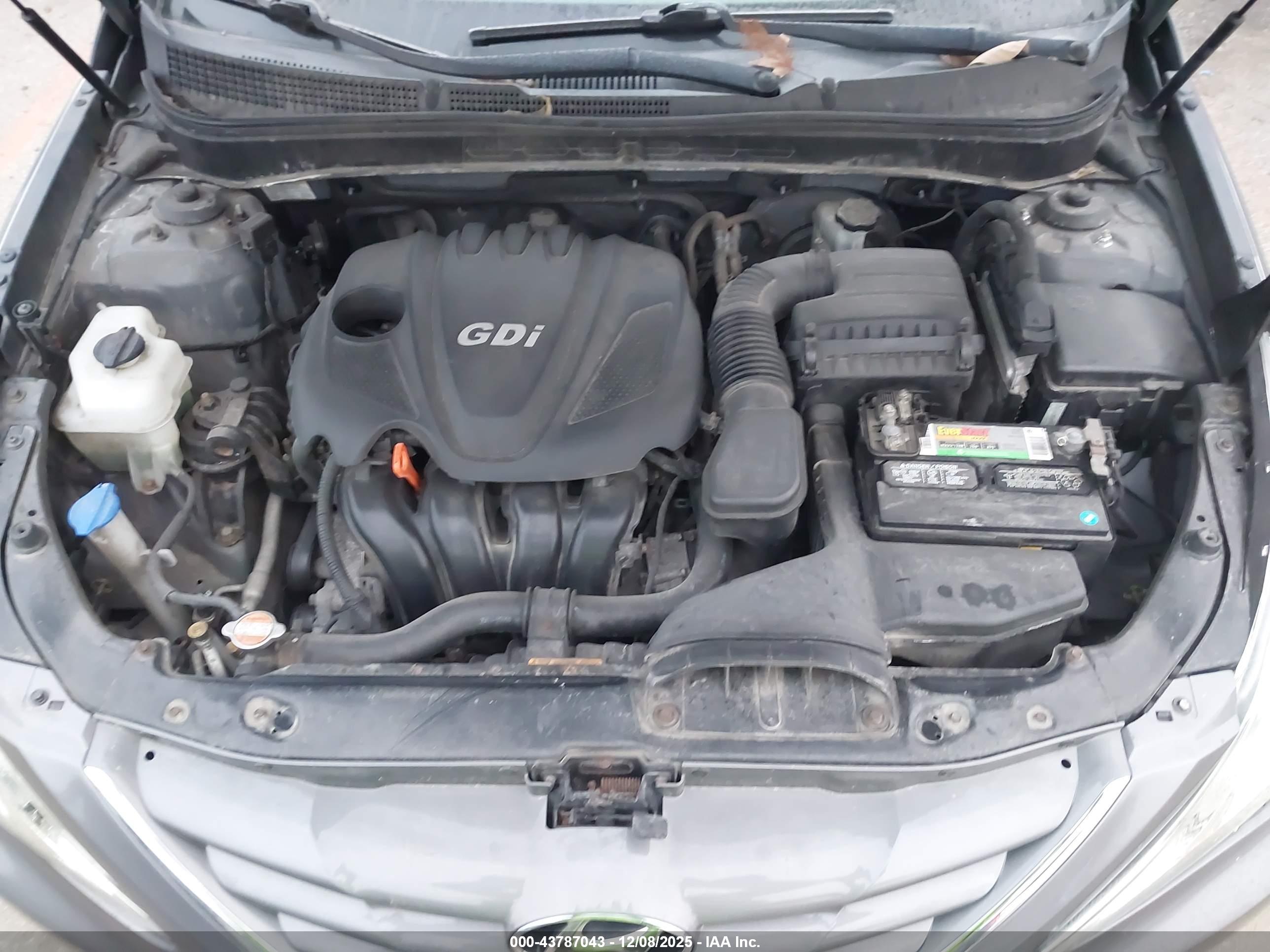 HYUNDAI SONATA image 10