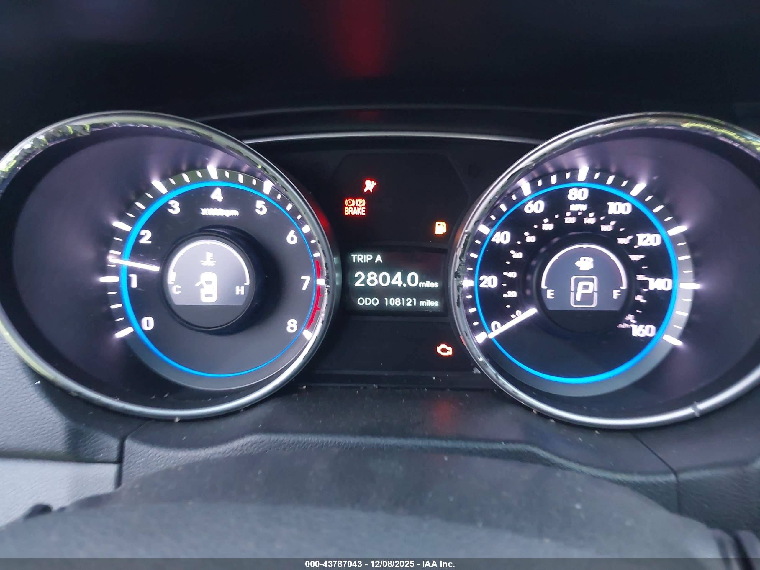 HYUNDAI SONATA image 7