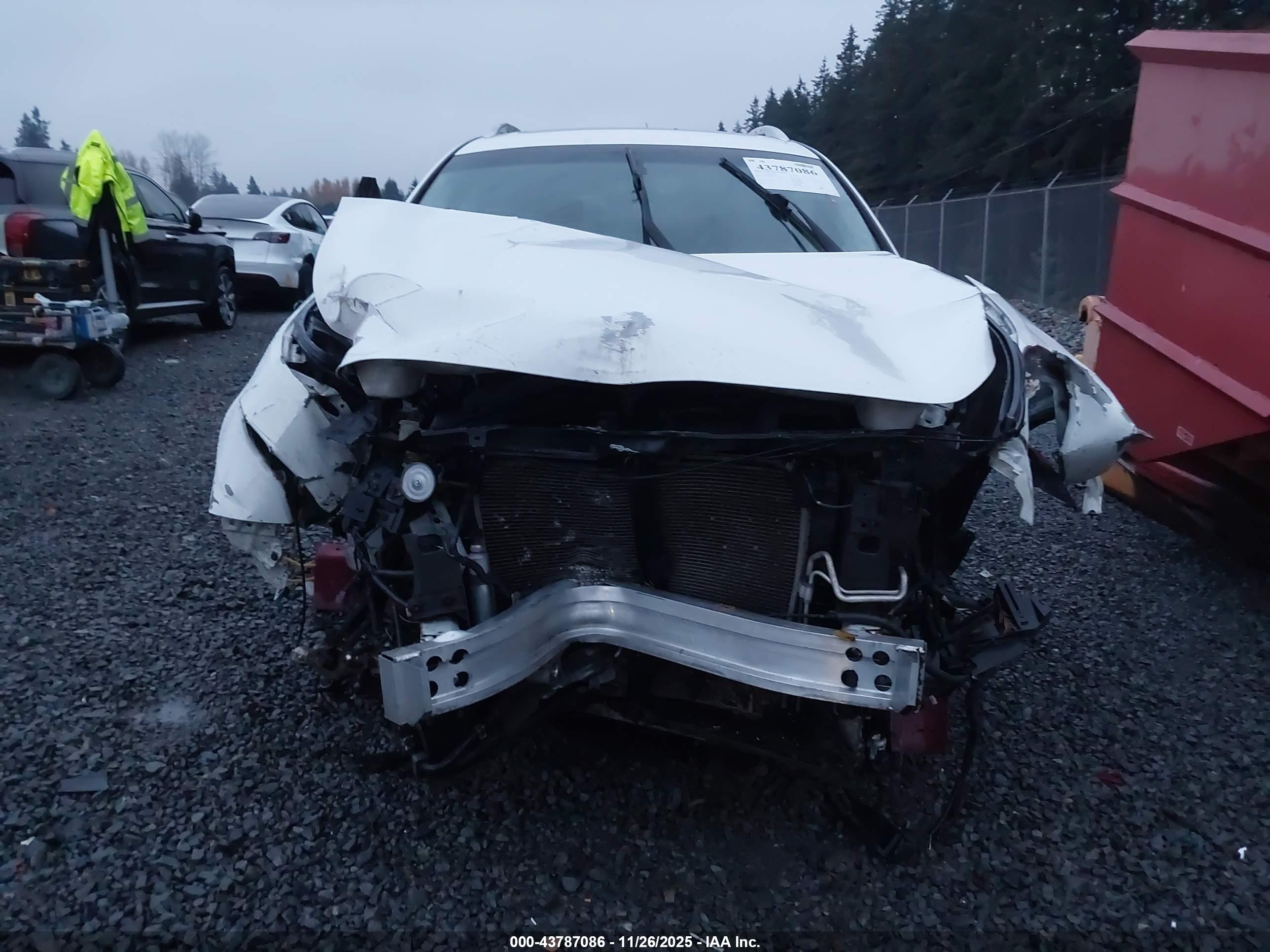 INFINITI FX35 image 6