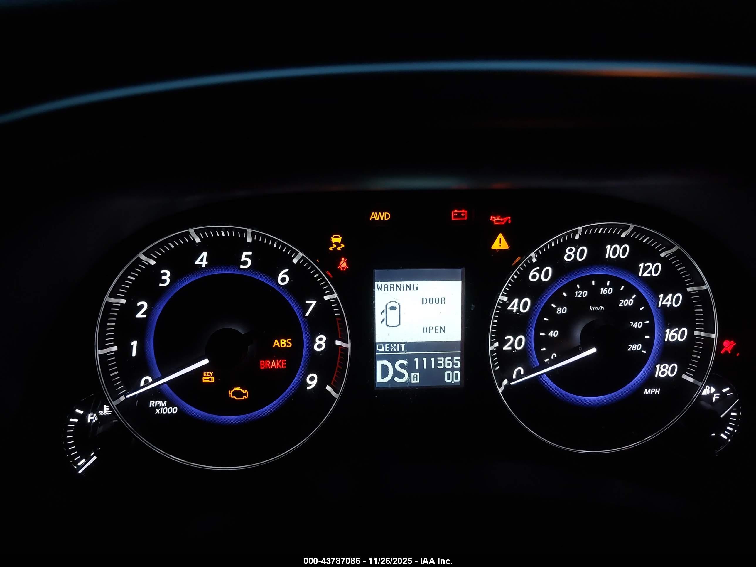 INFINITI FX35 image 7