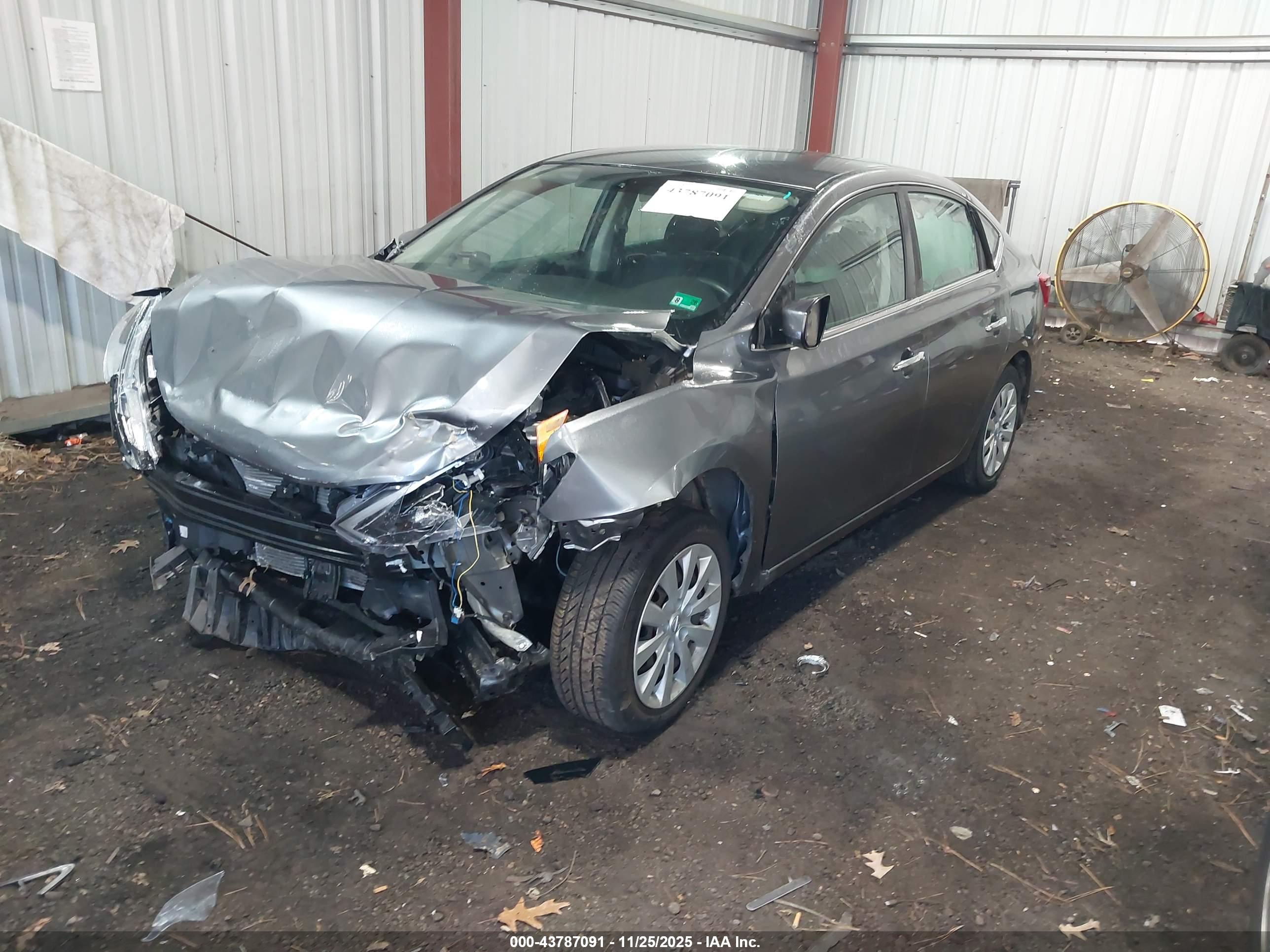NISSAN SENTRA image 2