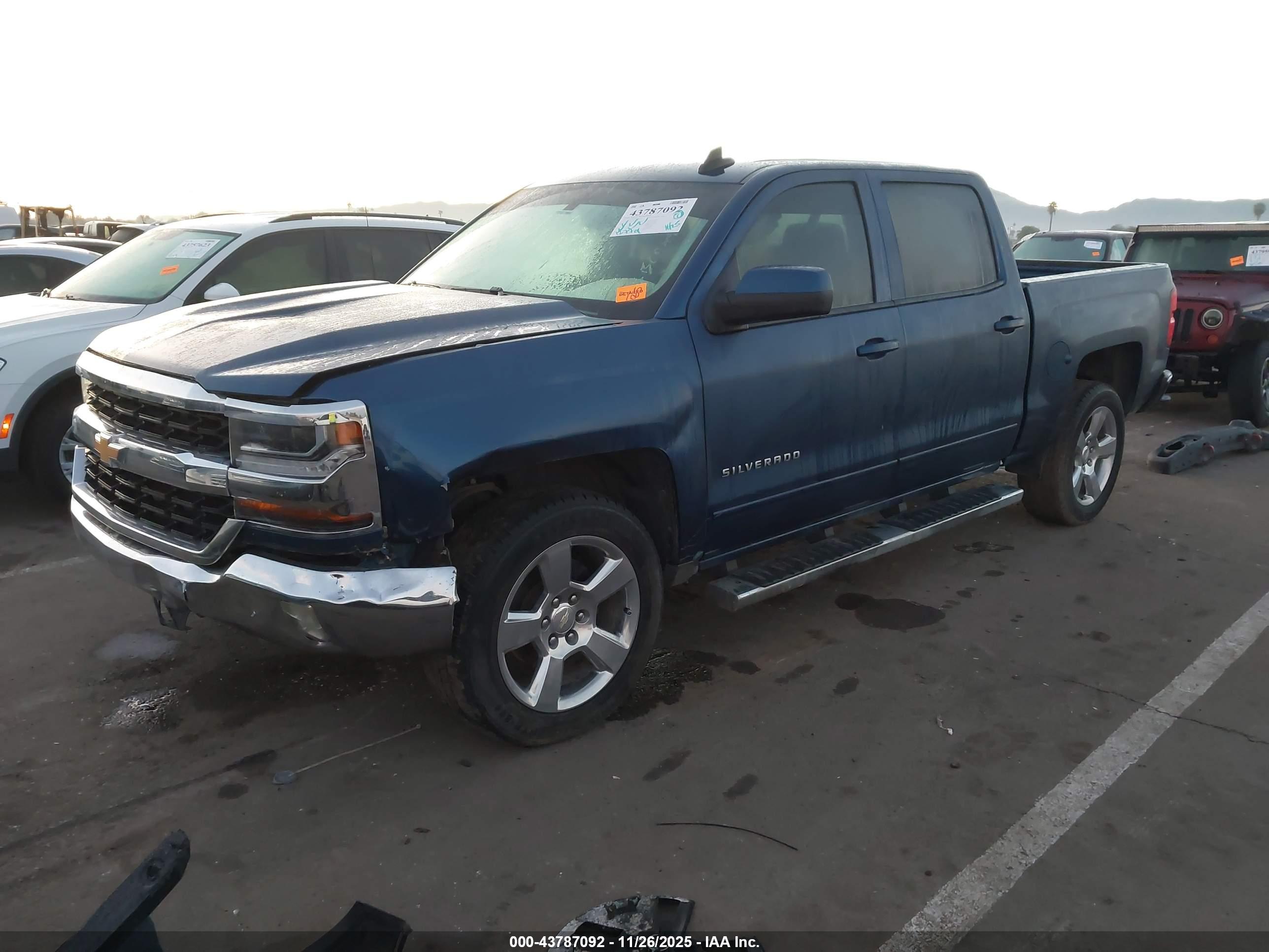 CHEVROLET SILVERADO image 2