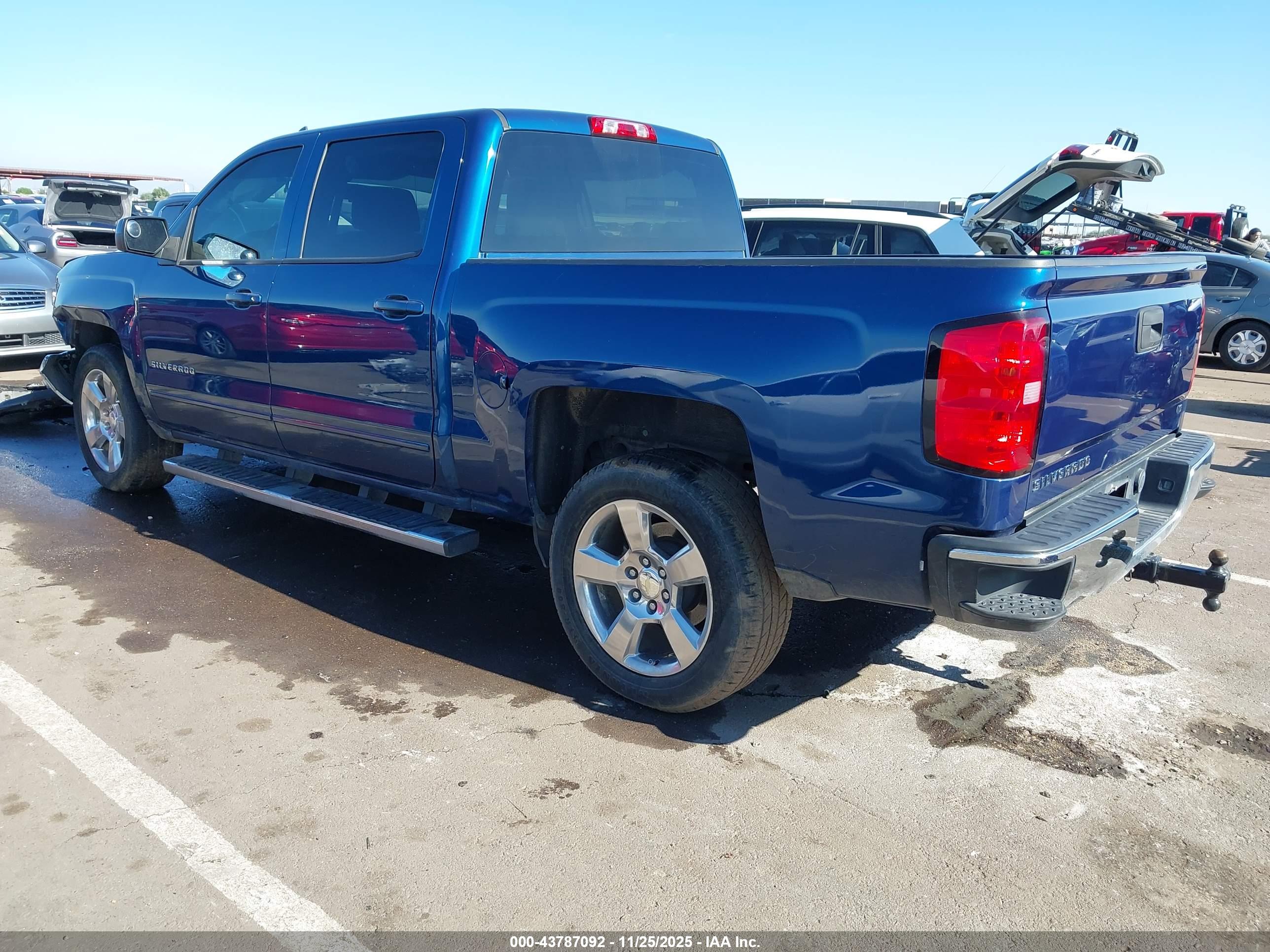 CHEVROLET SILVERADO image 3