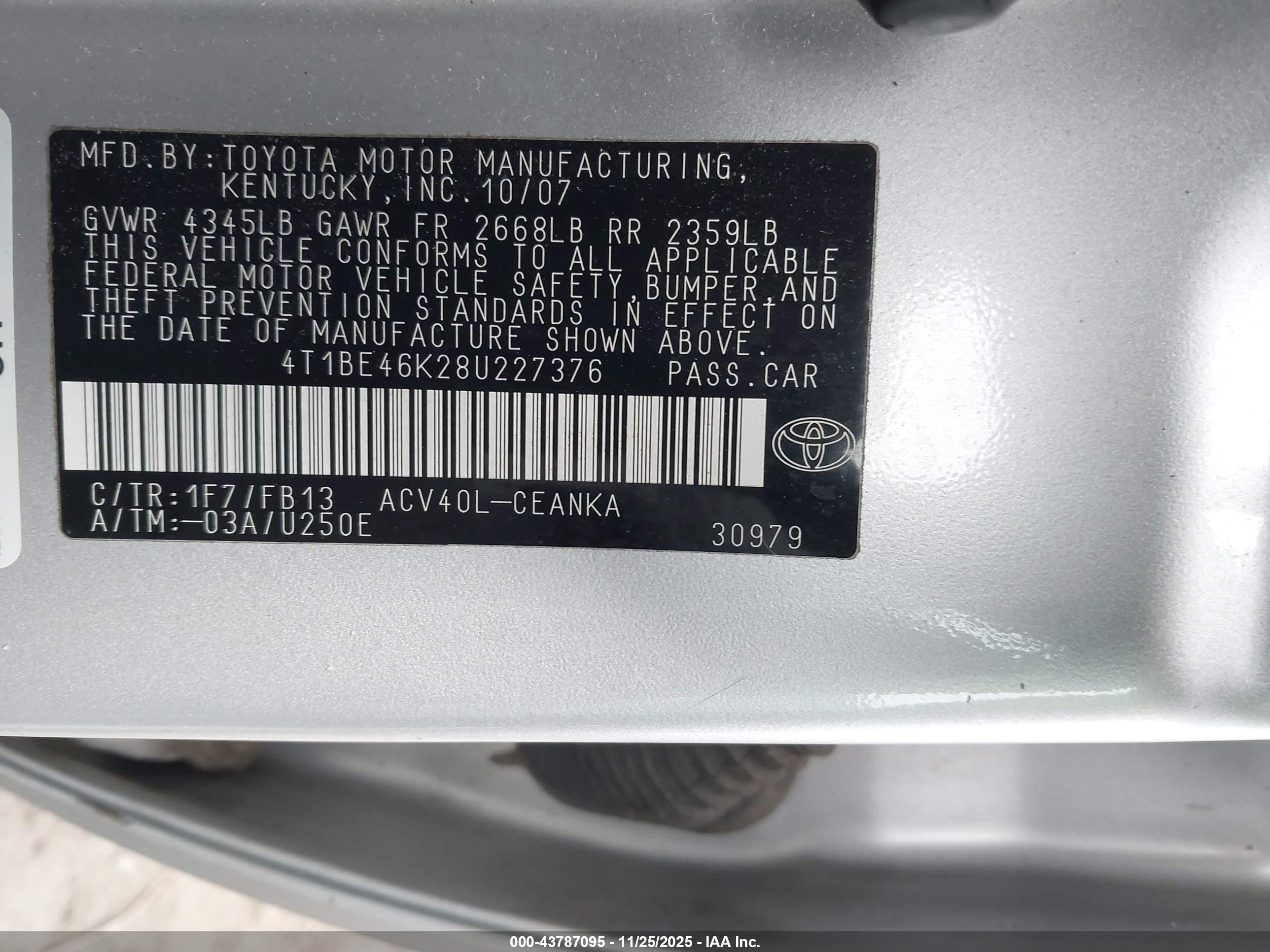 TOYOTA CAMRY image 9