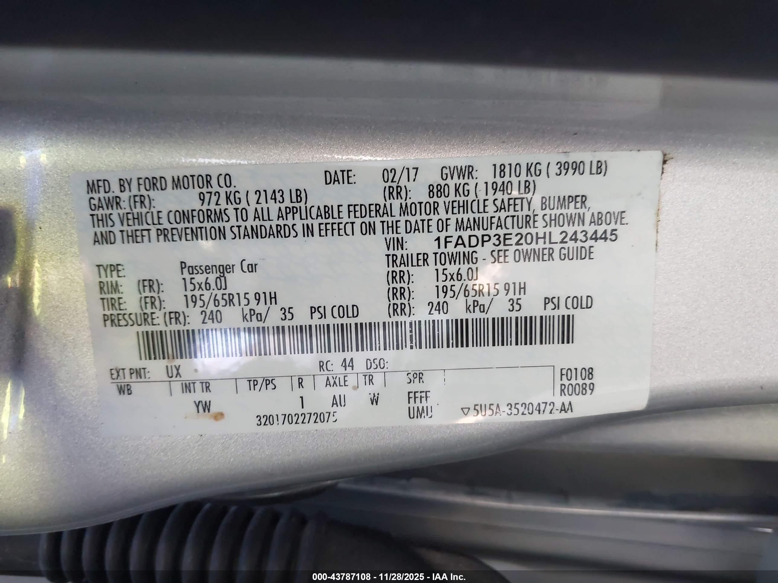 FORD FOCUS image 9