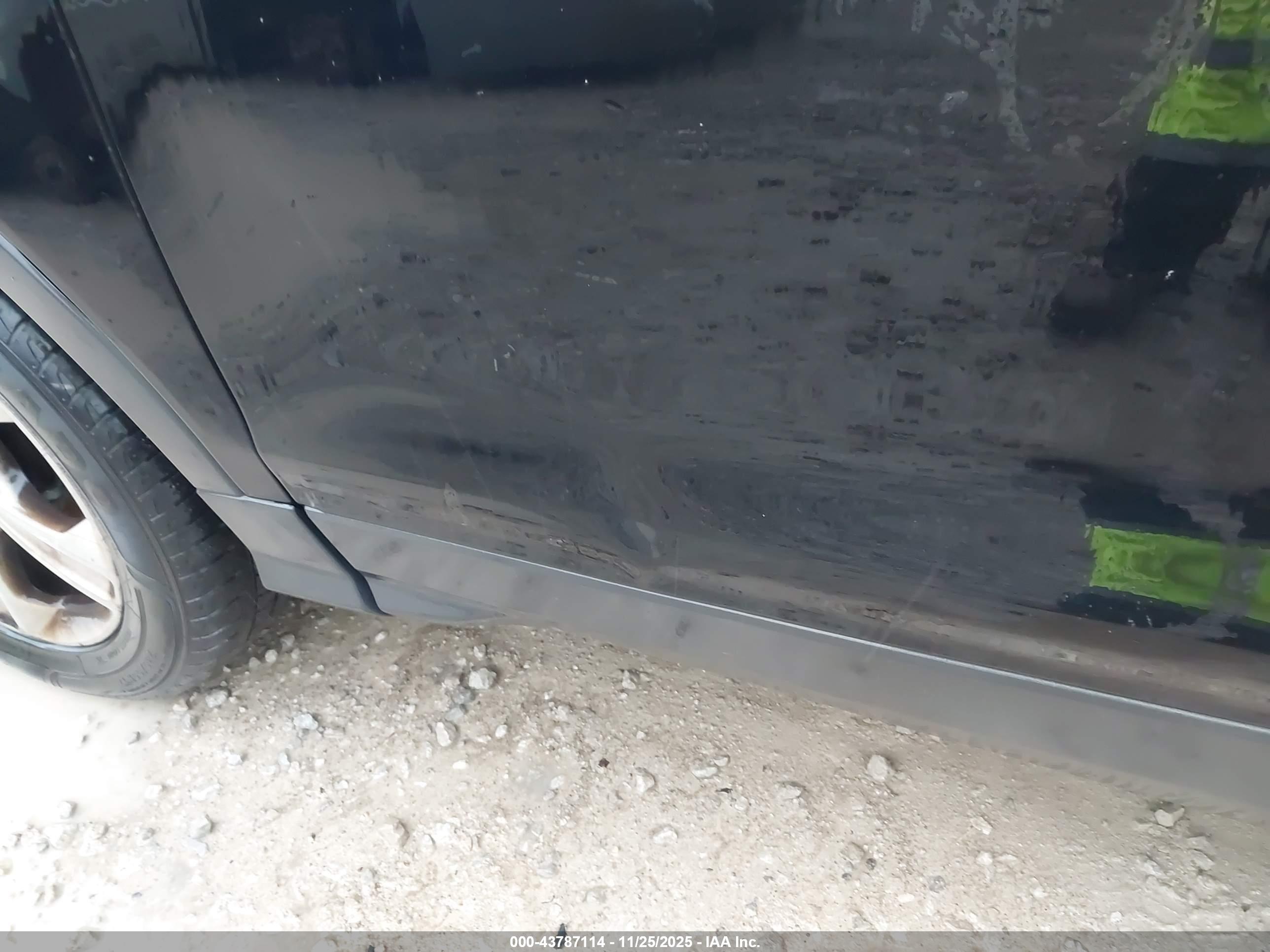 FORD ESCAPE image 6