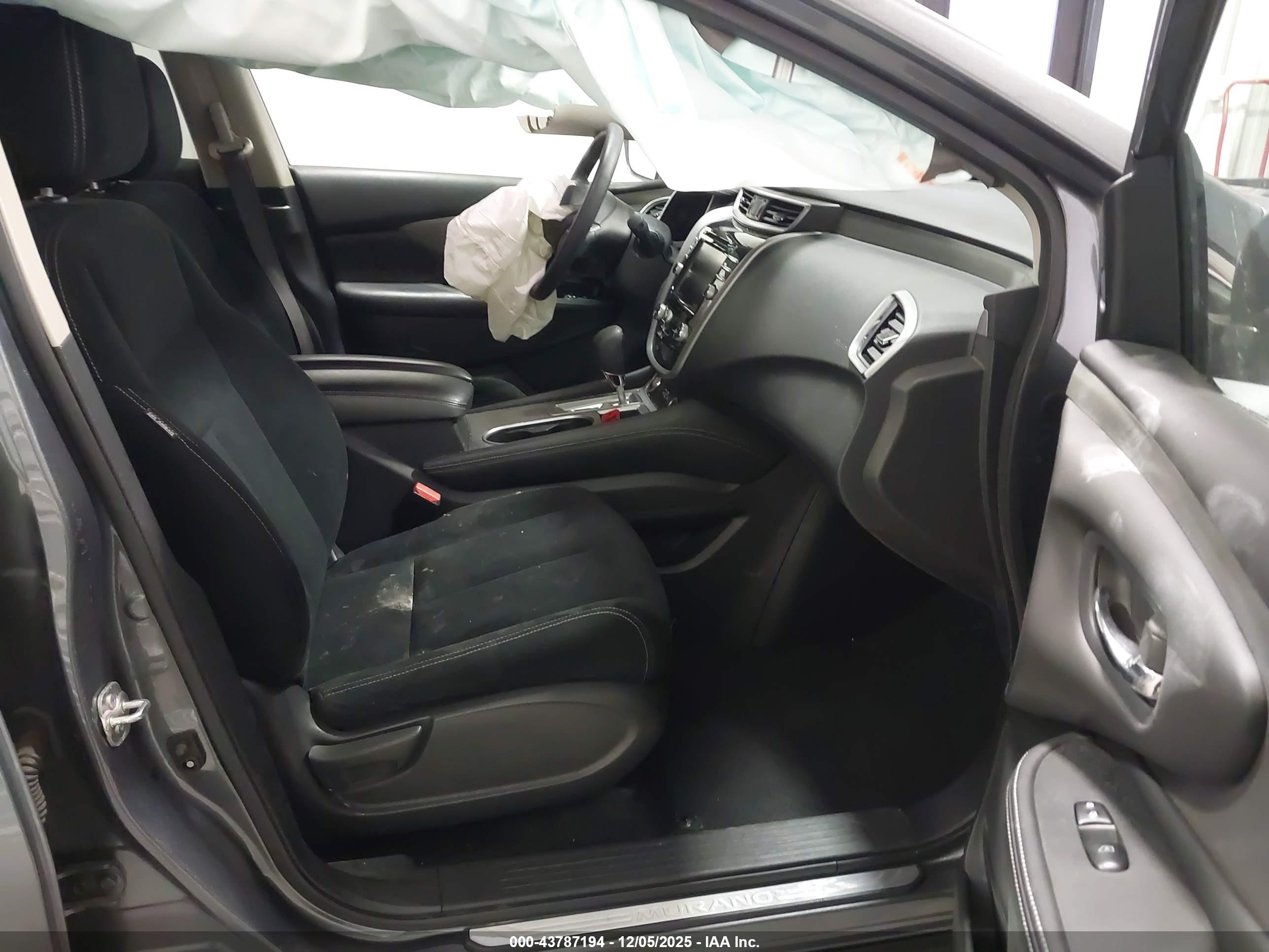 NISSAN MURANO image 5
