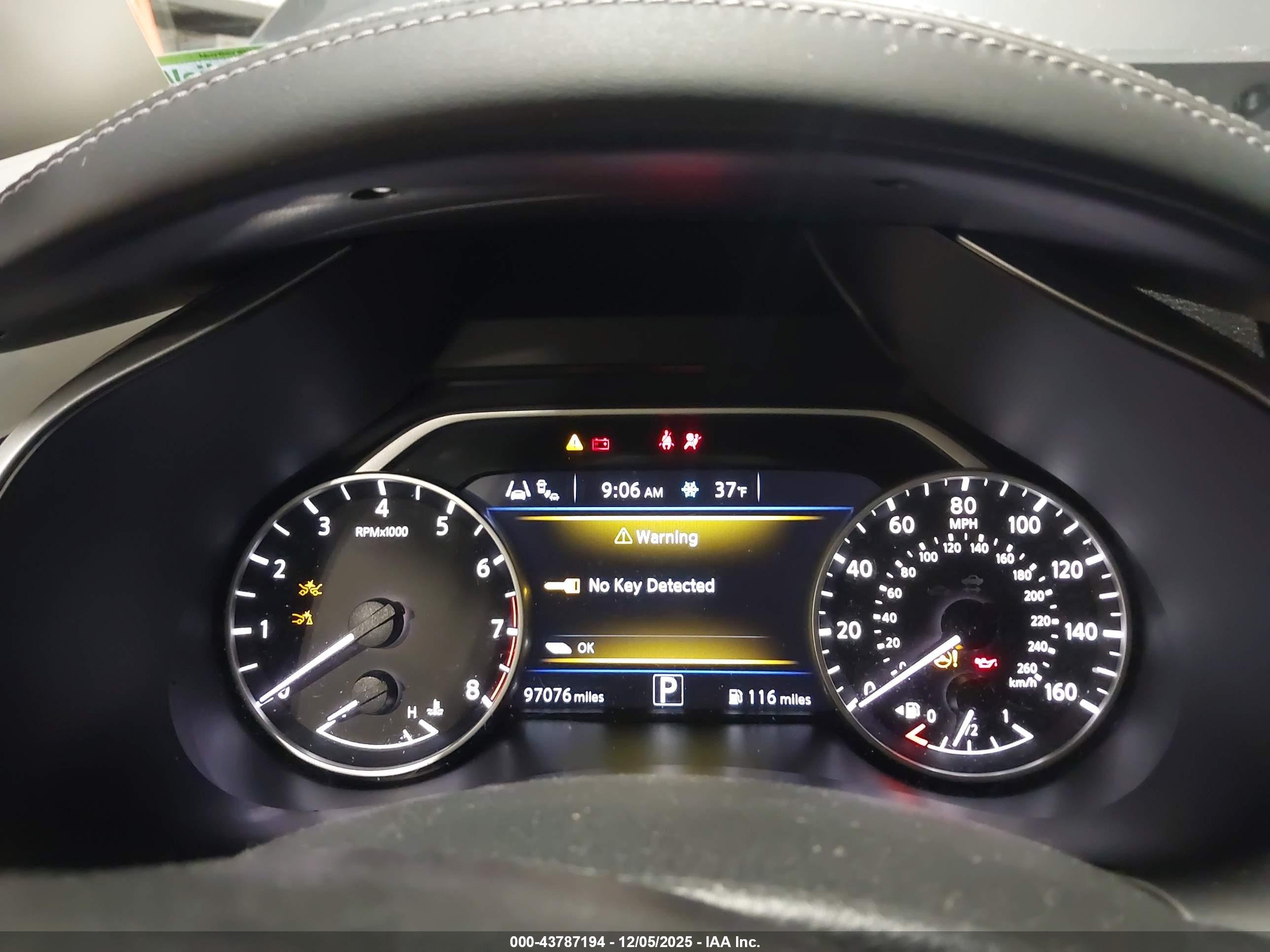 NISSAN MURANO image 7