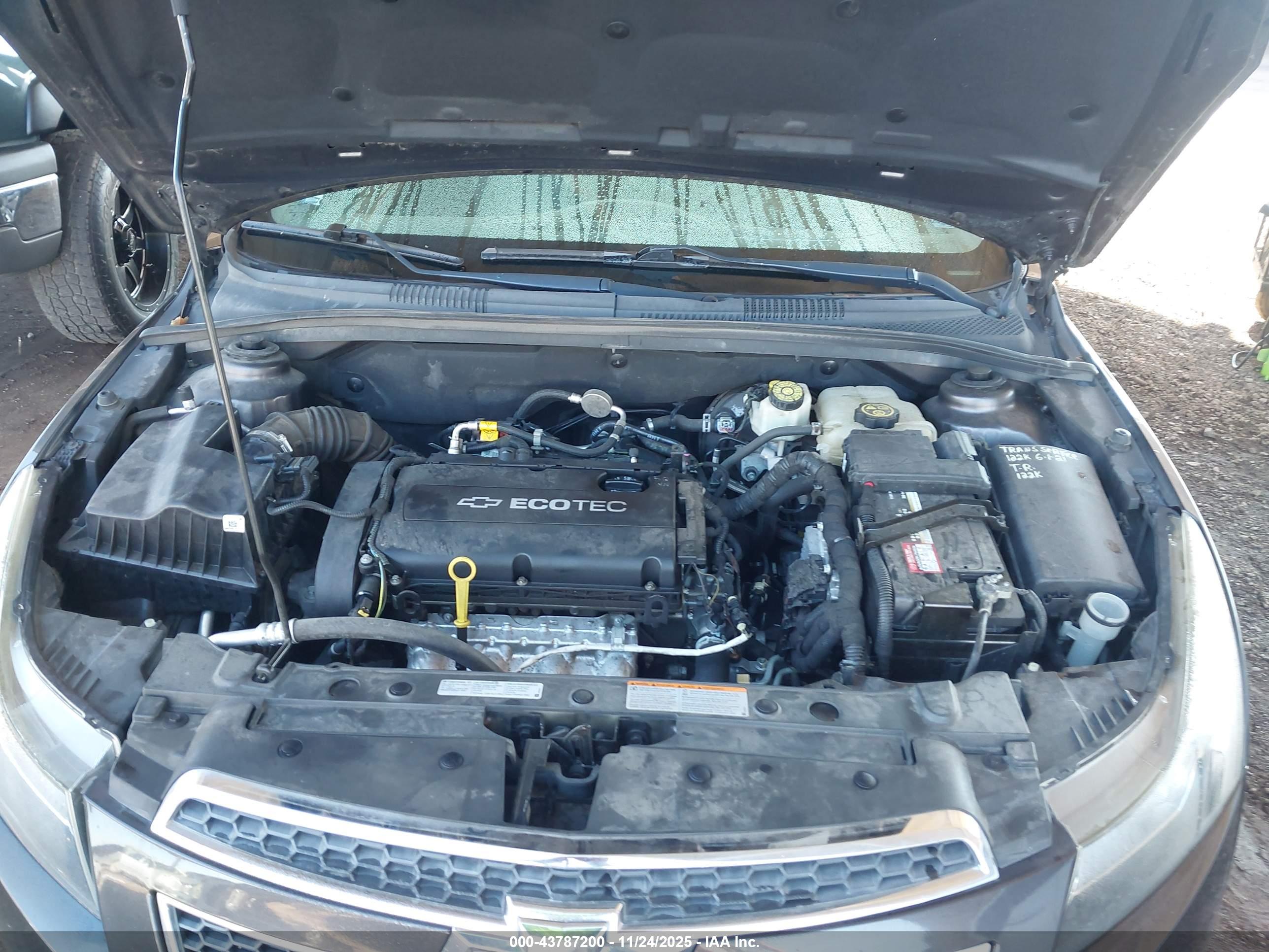 CHEVROLET CRUZE image 10