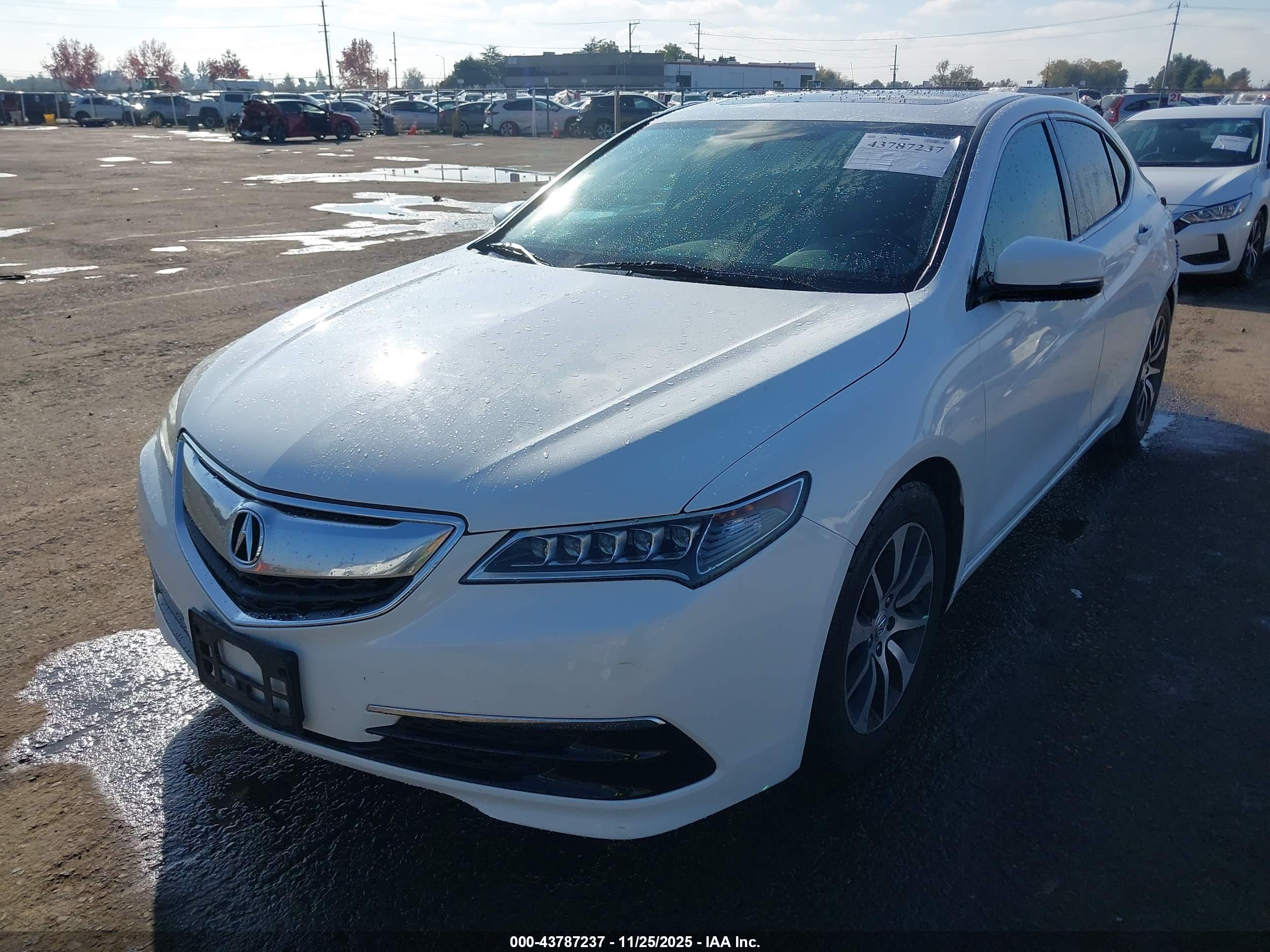 ACURA TLX image 2