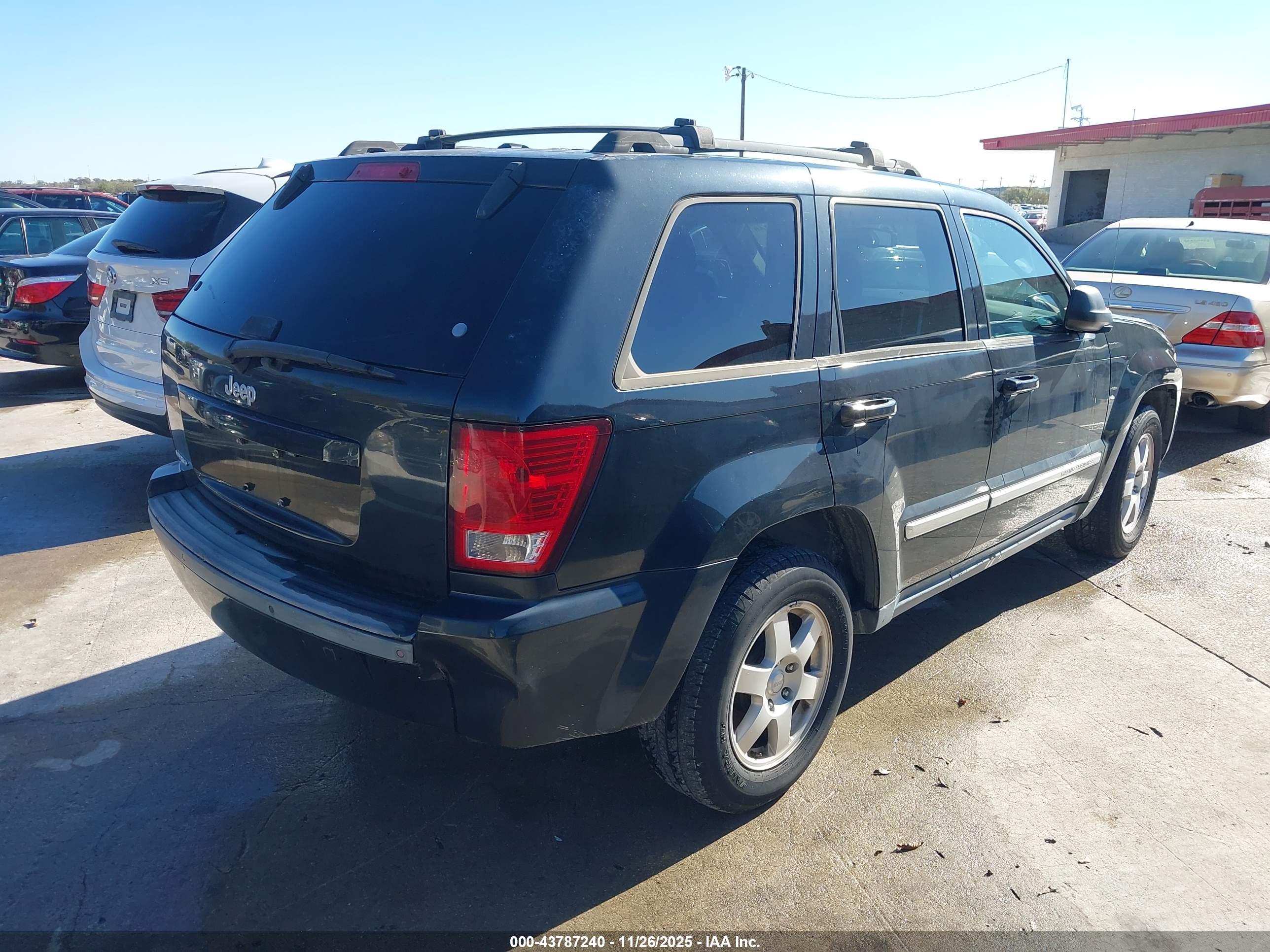 JEEP GRAND image 4