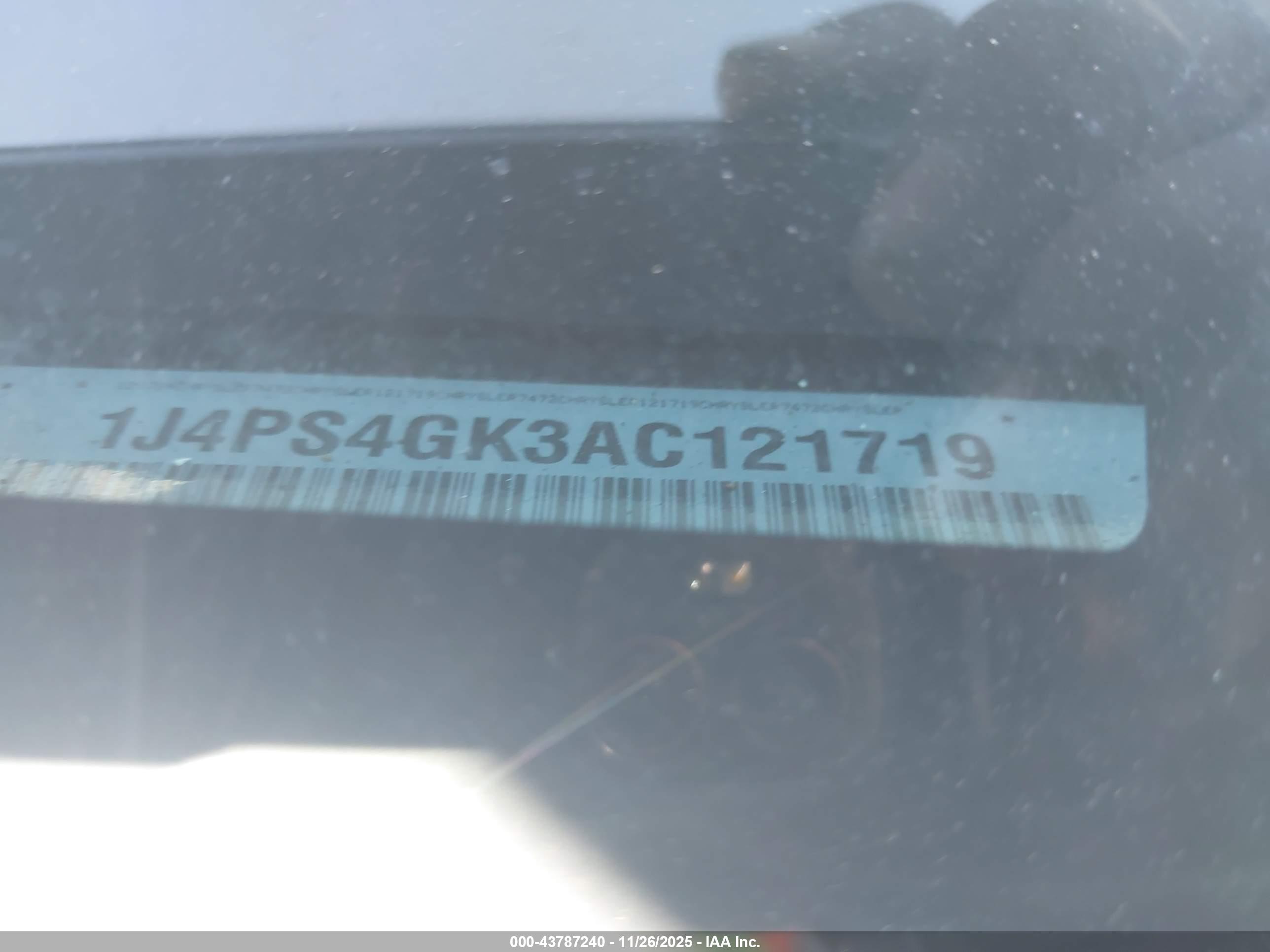 JEEP GRAND image 9