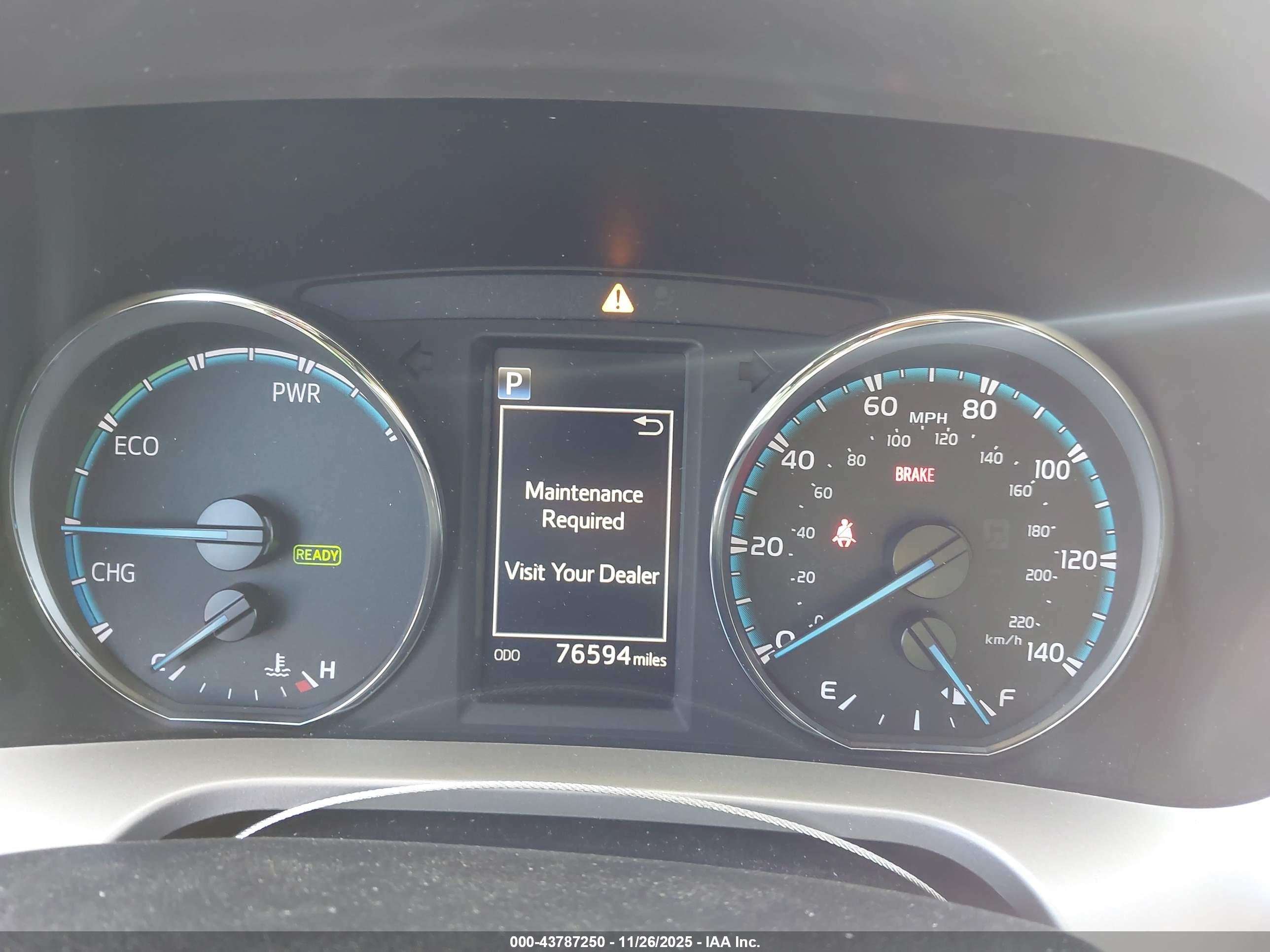 TOYOTA RAV4 image 7