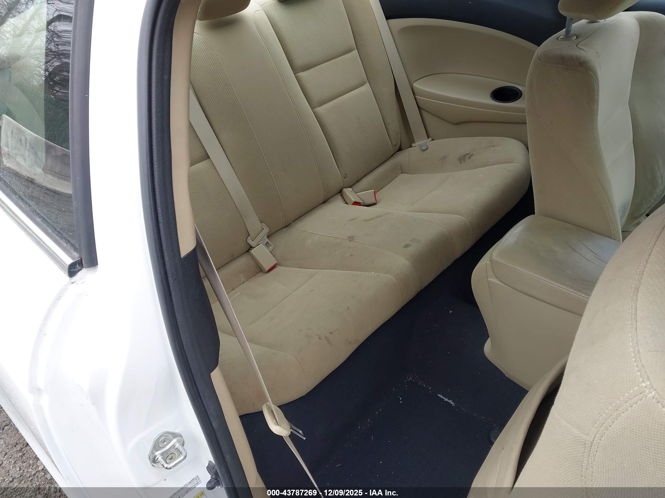HONDA ACCORD image 8