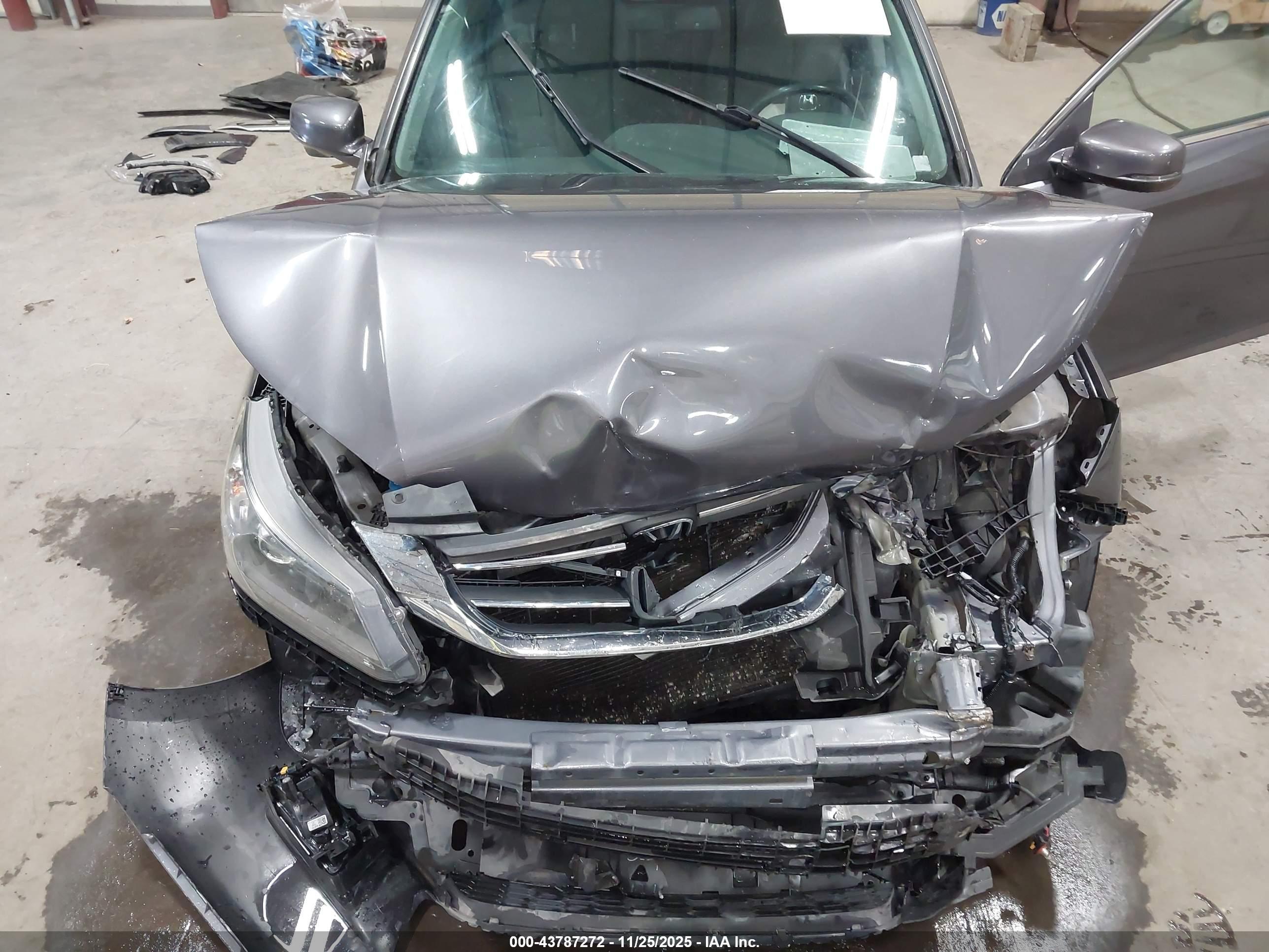 HONDA ACCORD image 10