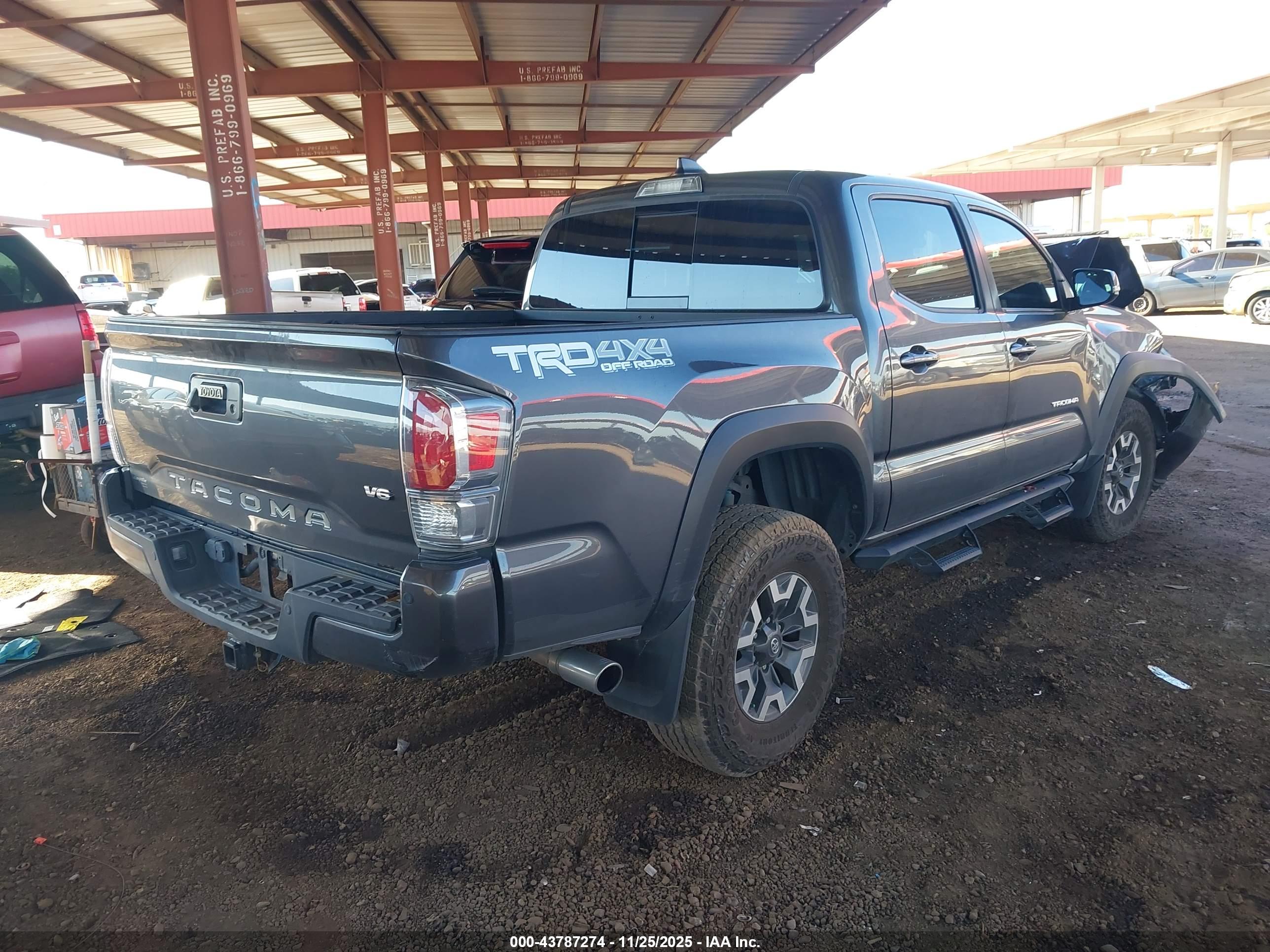 TOYOTA TACOMA image 4