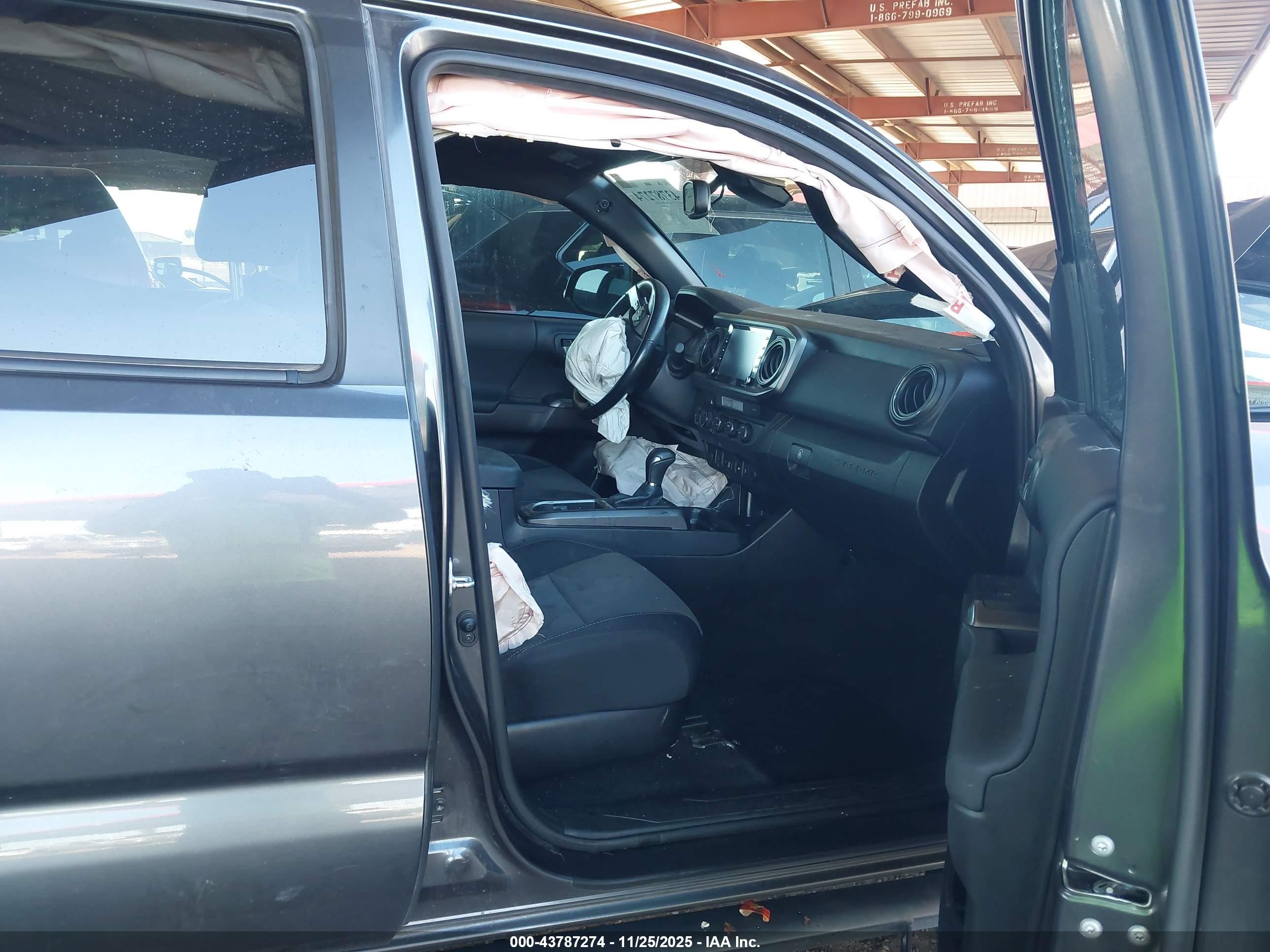 TOYOTA TACOMA image 5