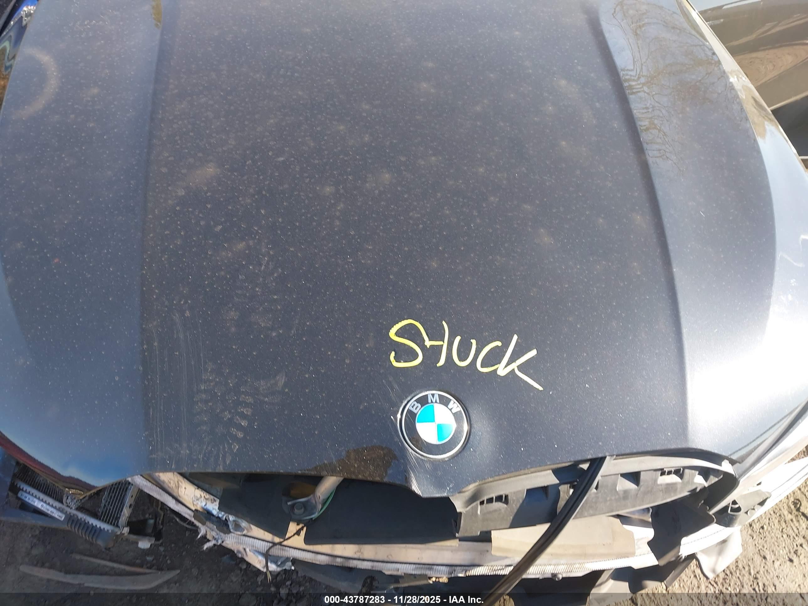 BMW 3 image 10
