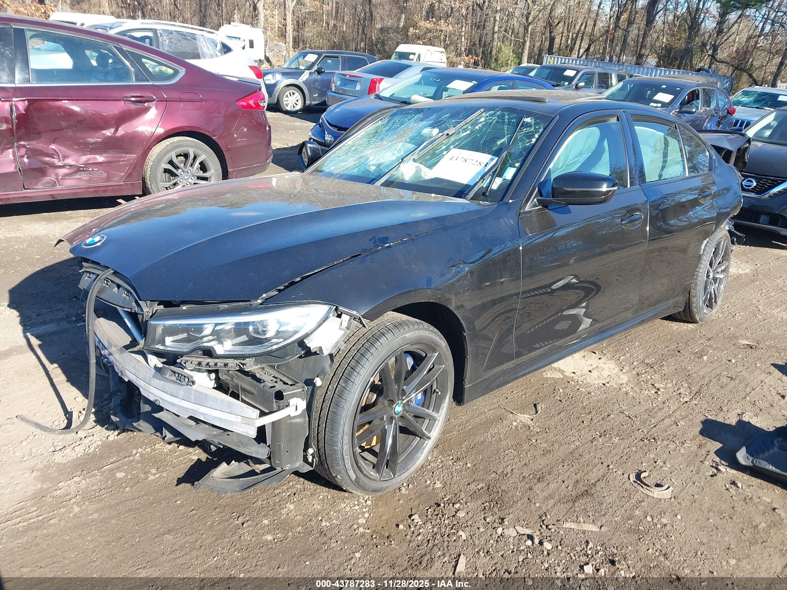 BMW 3 image 2