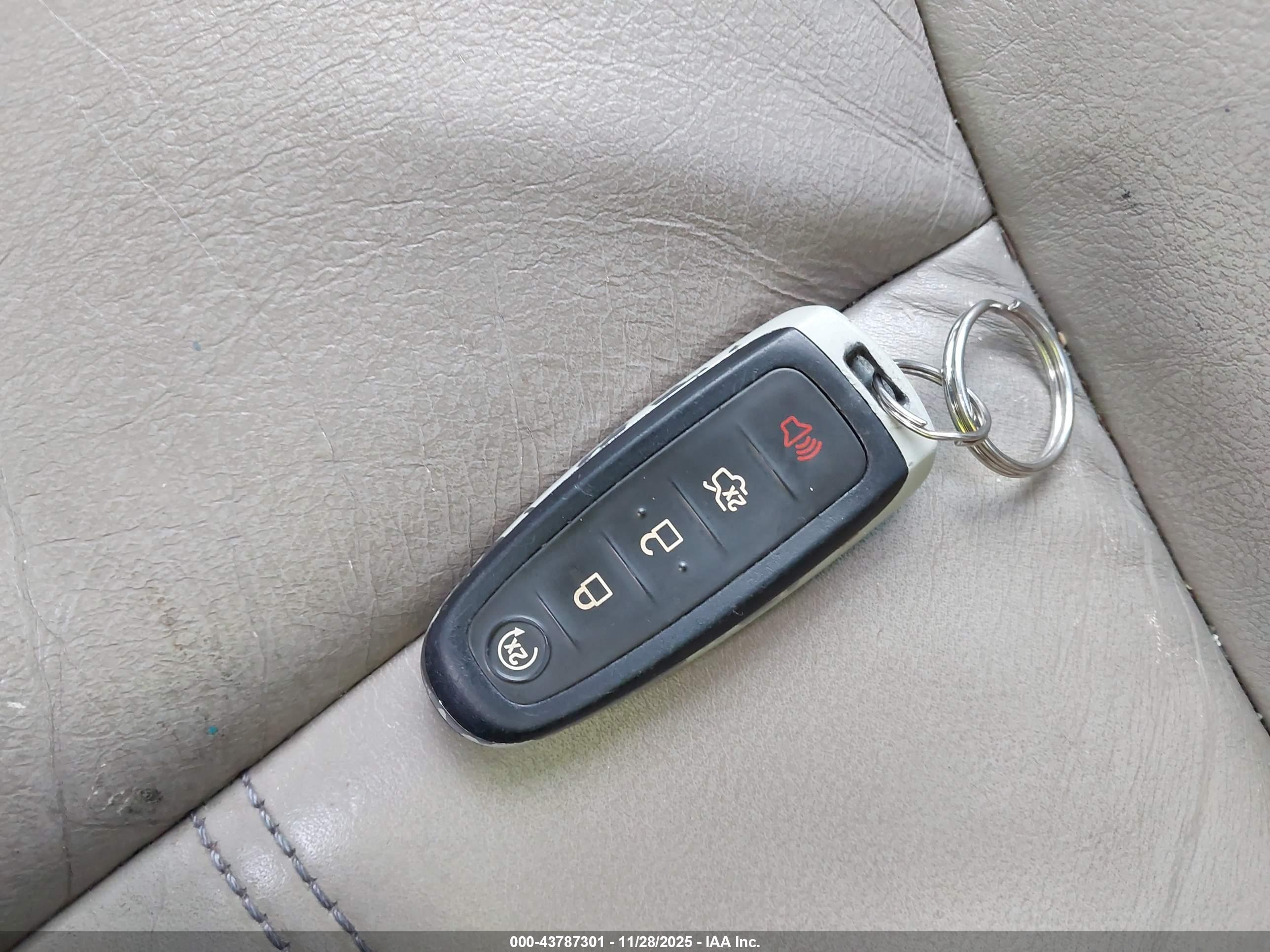 FORD EDGE image 11